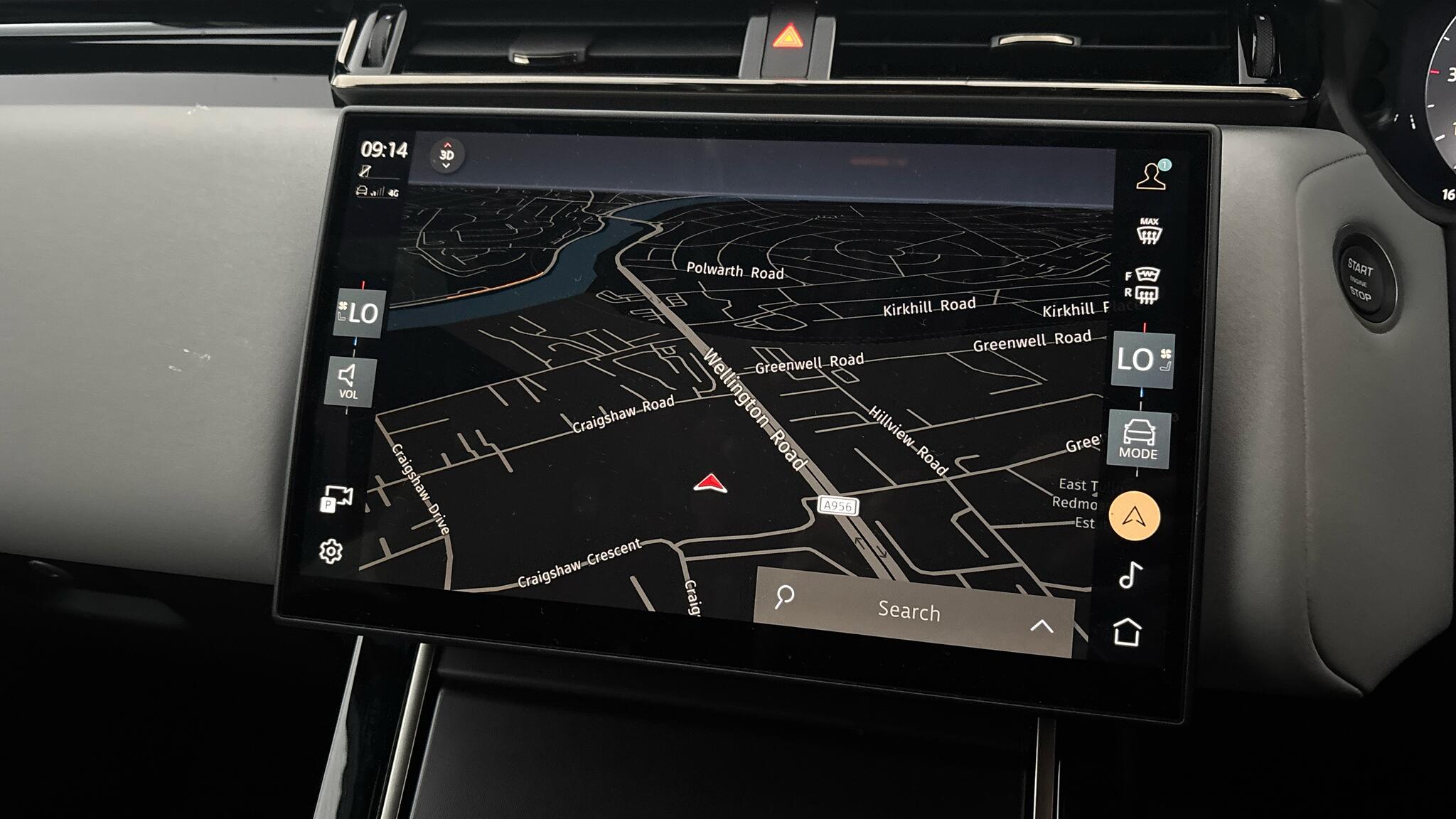 Land Rover Range Rover Velar view 11