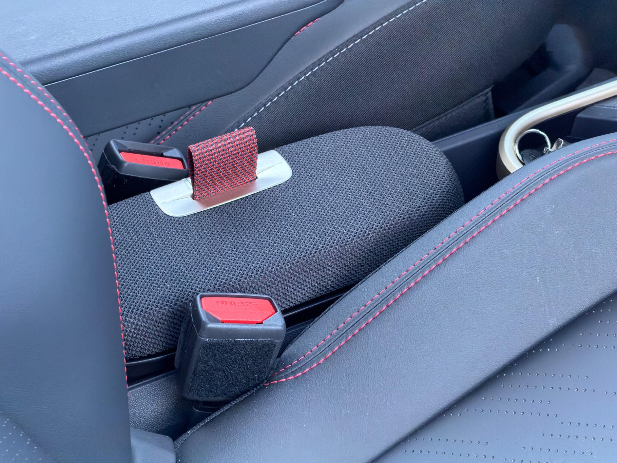 Mini Hatch view 30