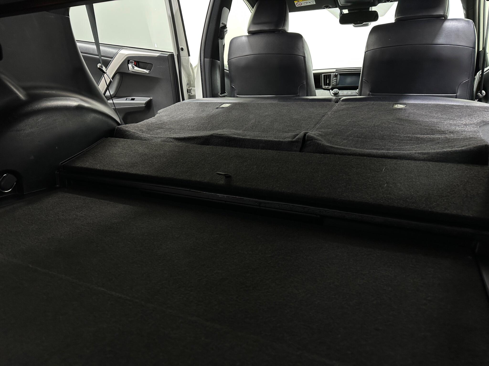 Toyota Rav4 view 44