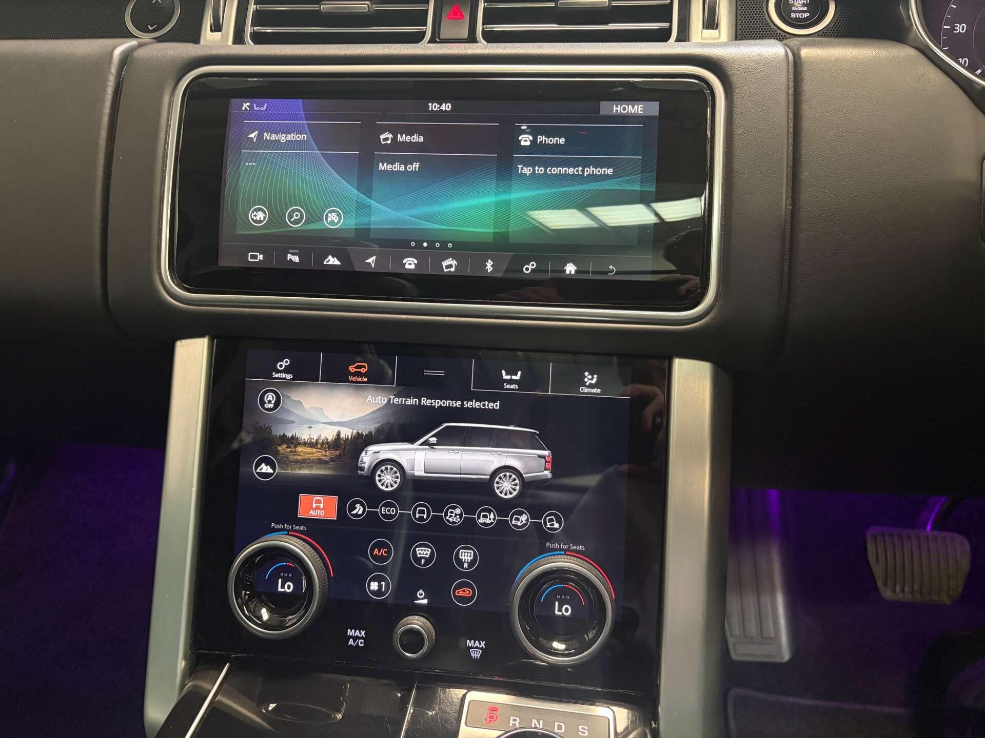 Land Rover Range Rover view 21