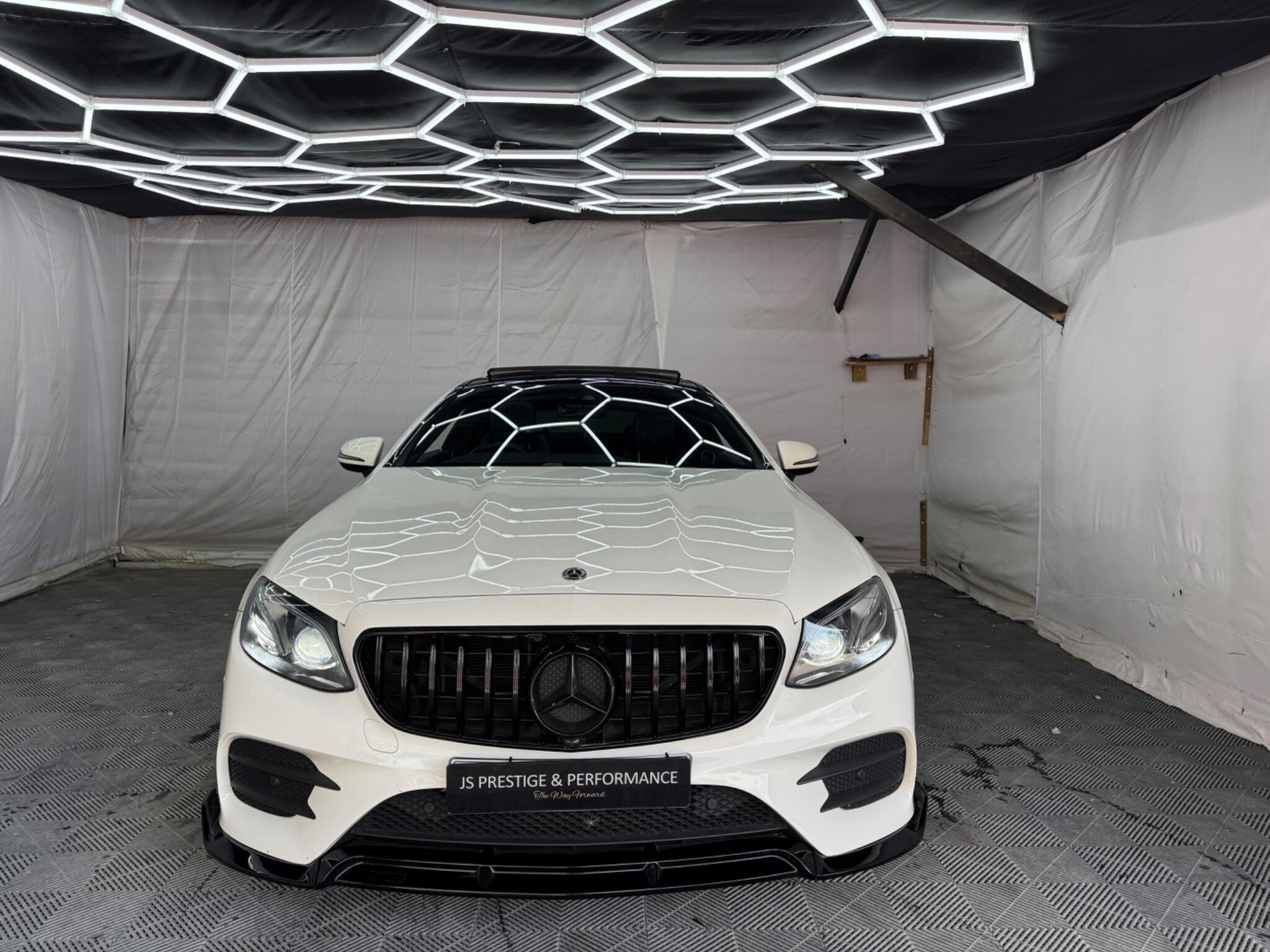 Mercedes-Benz E Class view 2