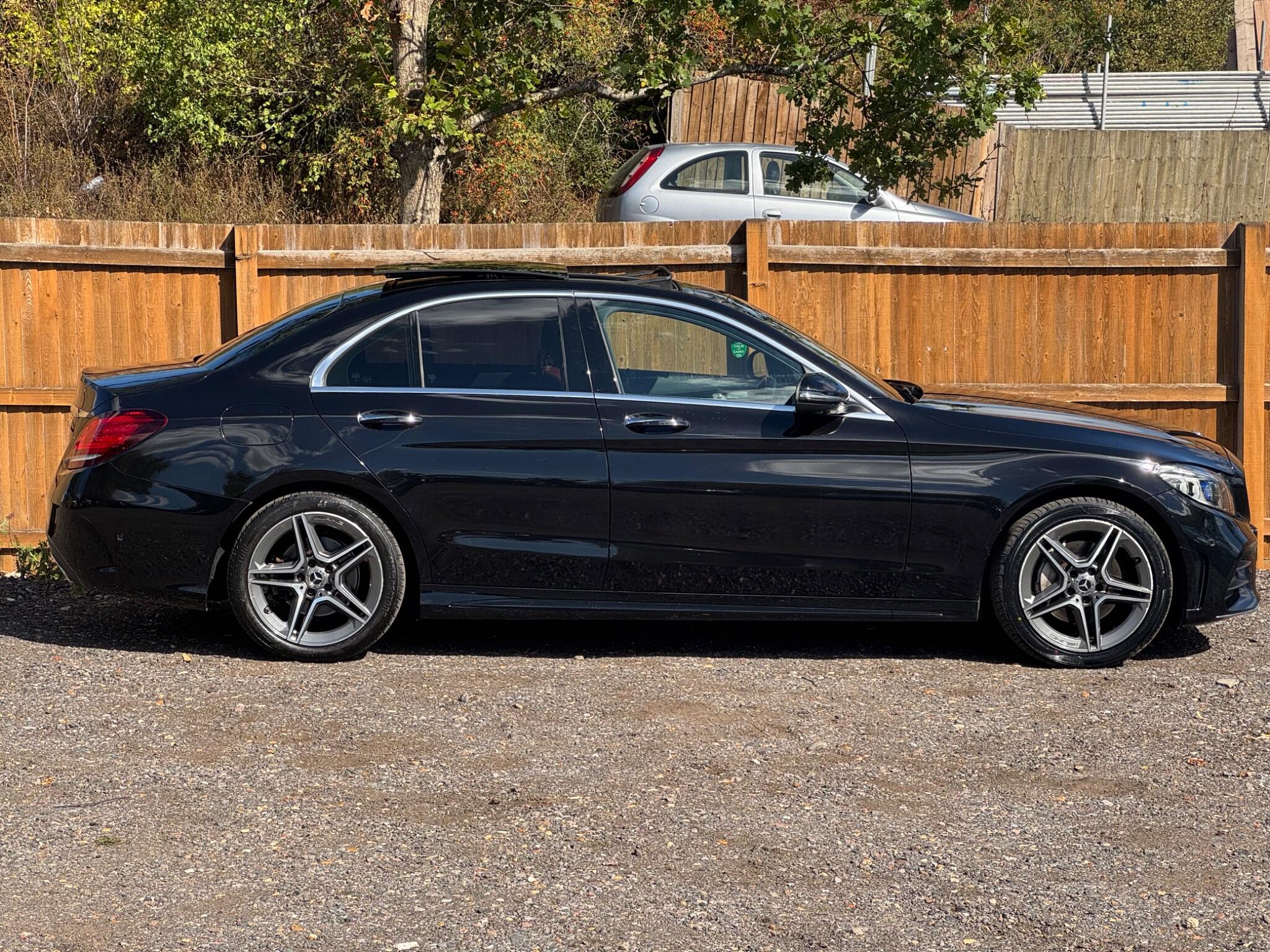 Mercedes-Benz C-Class view 13