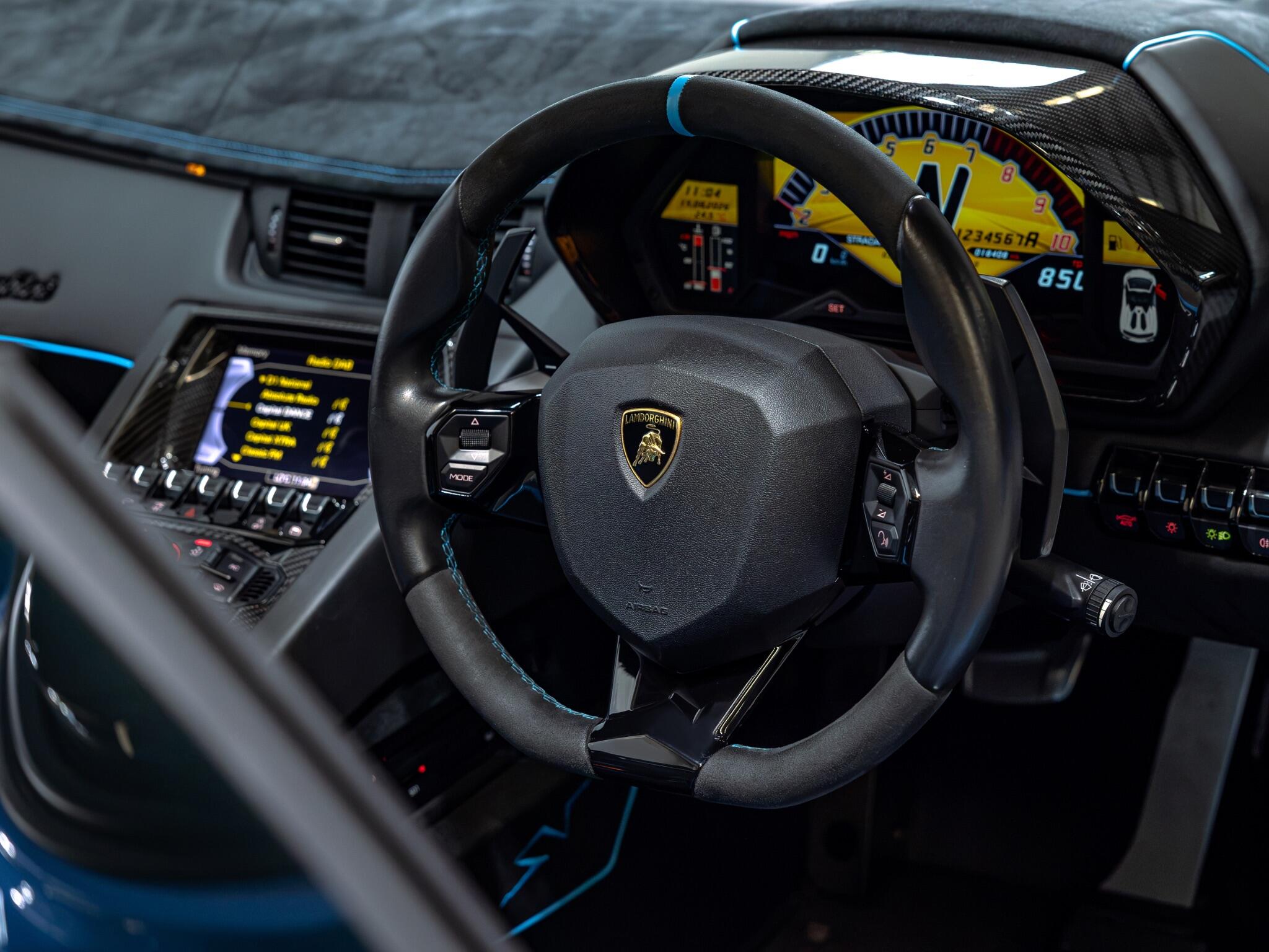 Lamborghini Aventador view 34