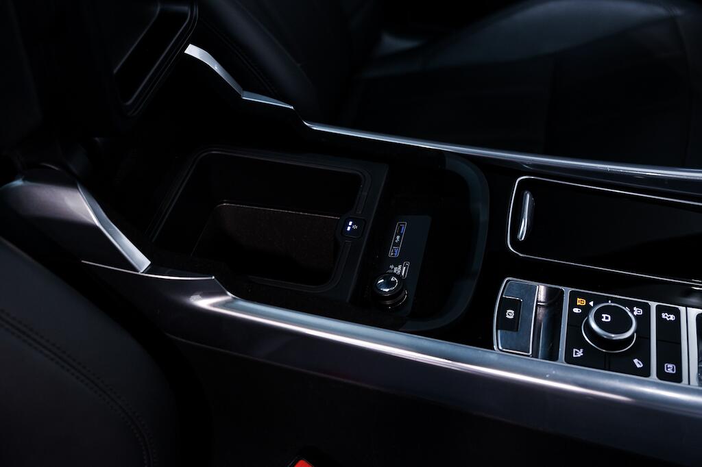 Land Rover Range Rover Sport view 27