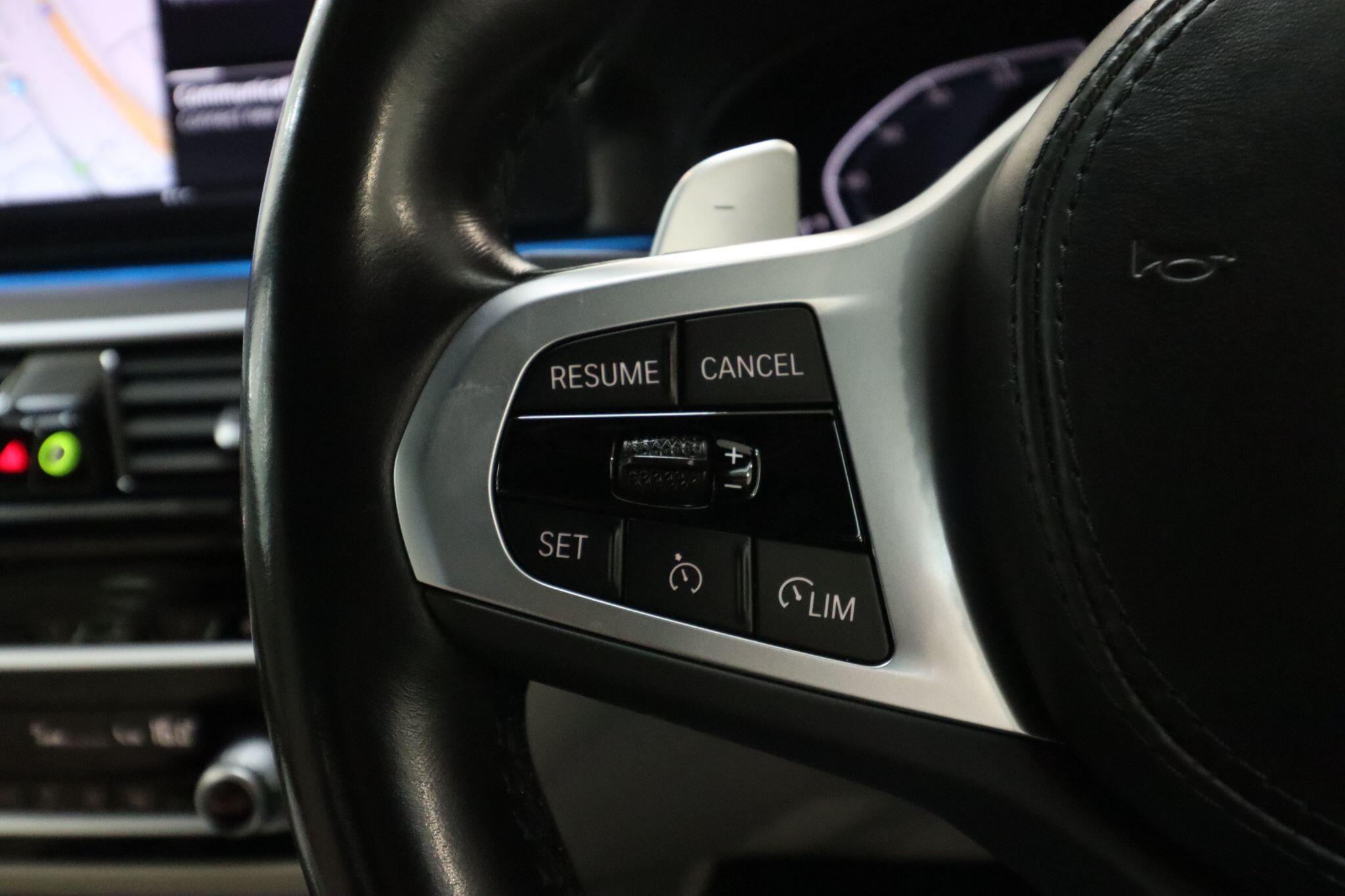 BMW 5 Series view 43
