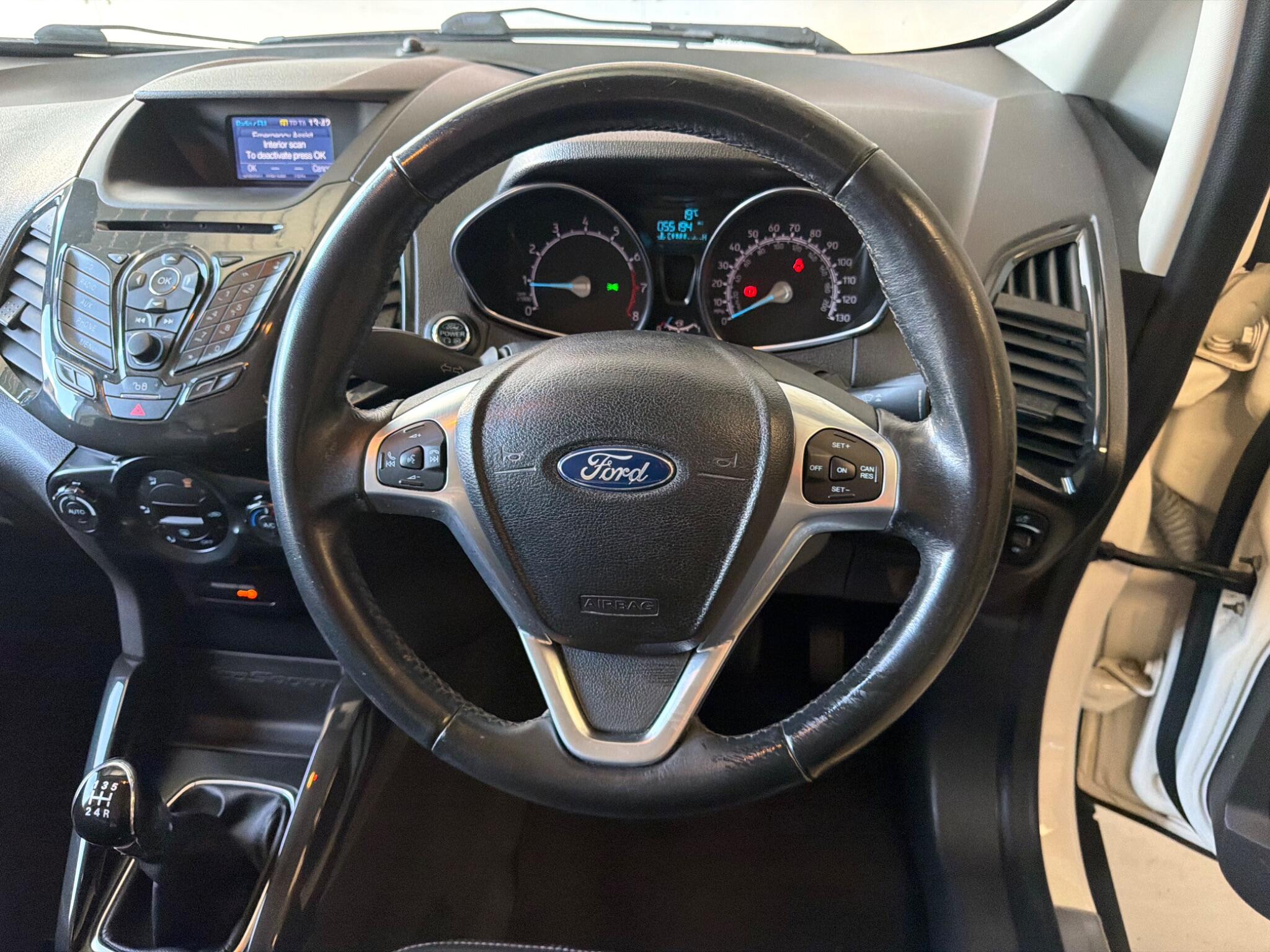 Ford Ecosport view 32