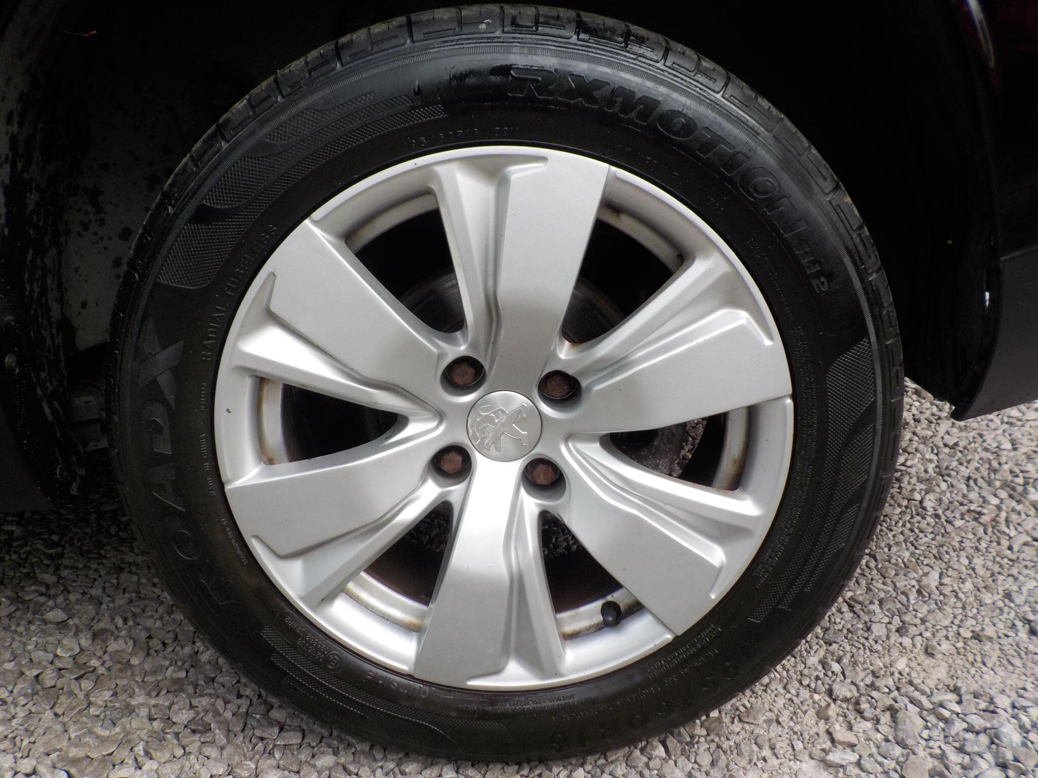Peugeot 2008 1.6 BlueHDi Active Euro 6 5dr