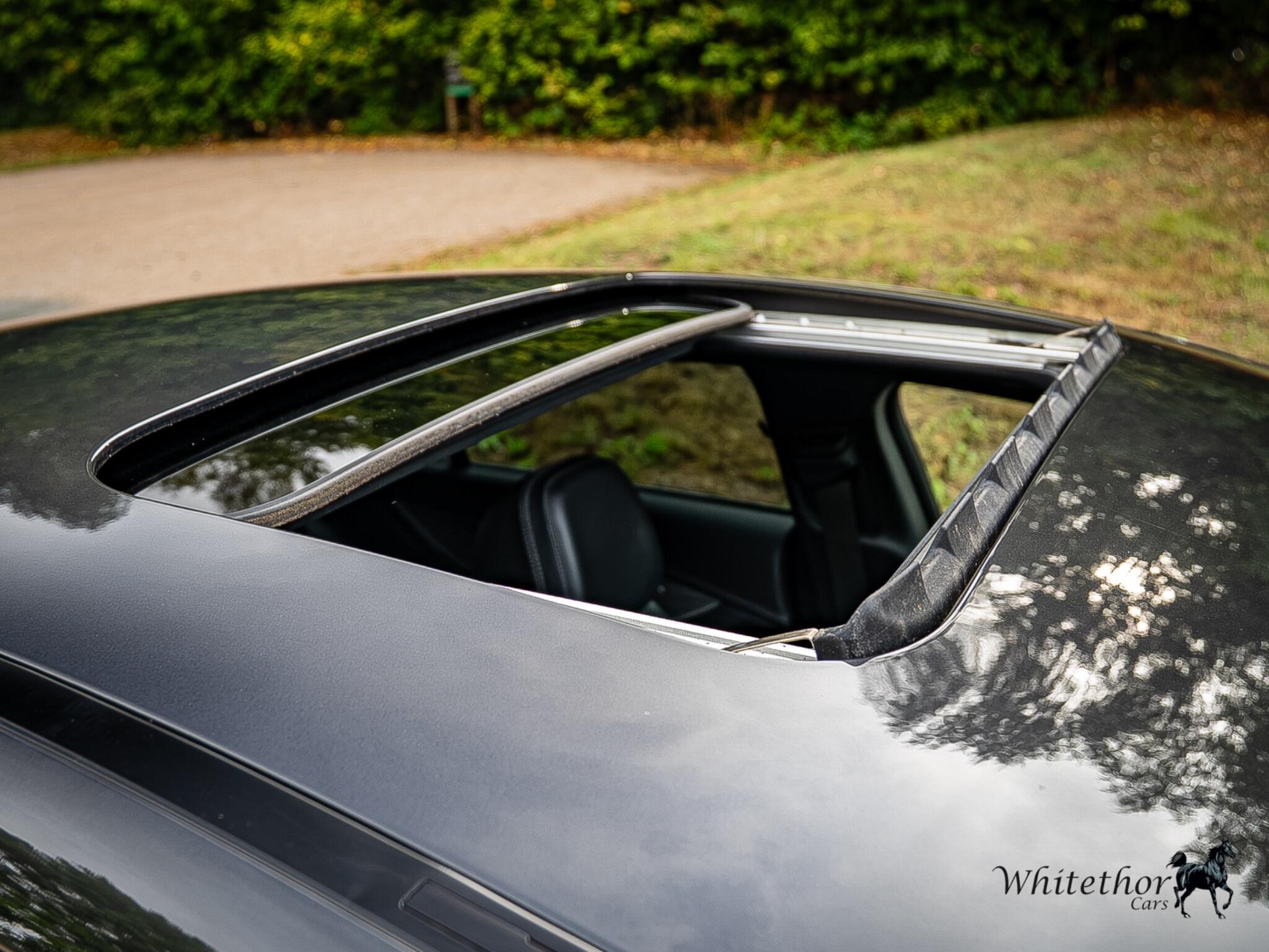 Mercedes-Benz CLS view 13