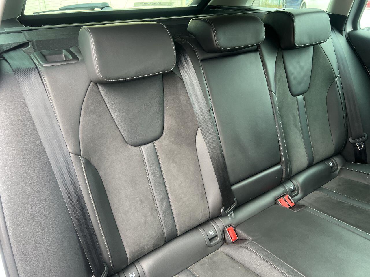 Skoda Octavia view 21