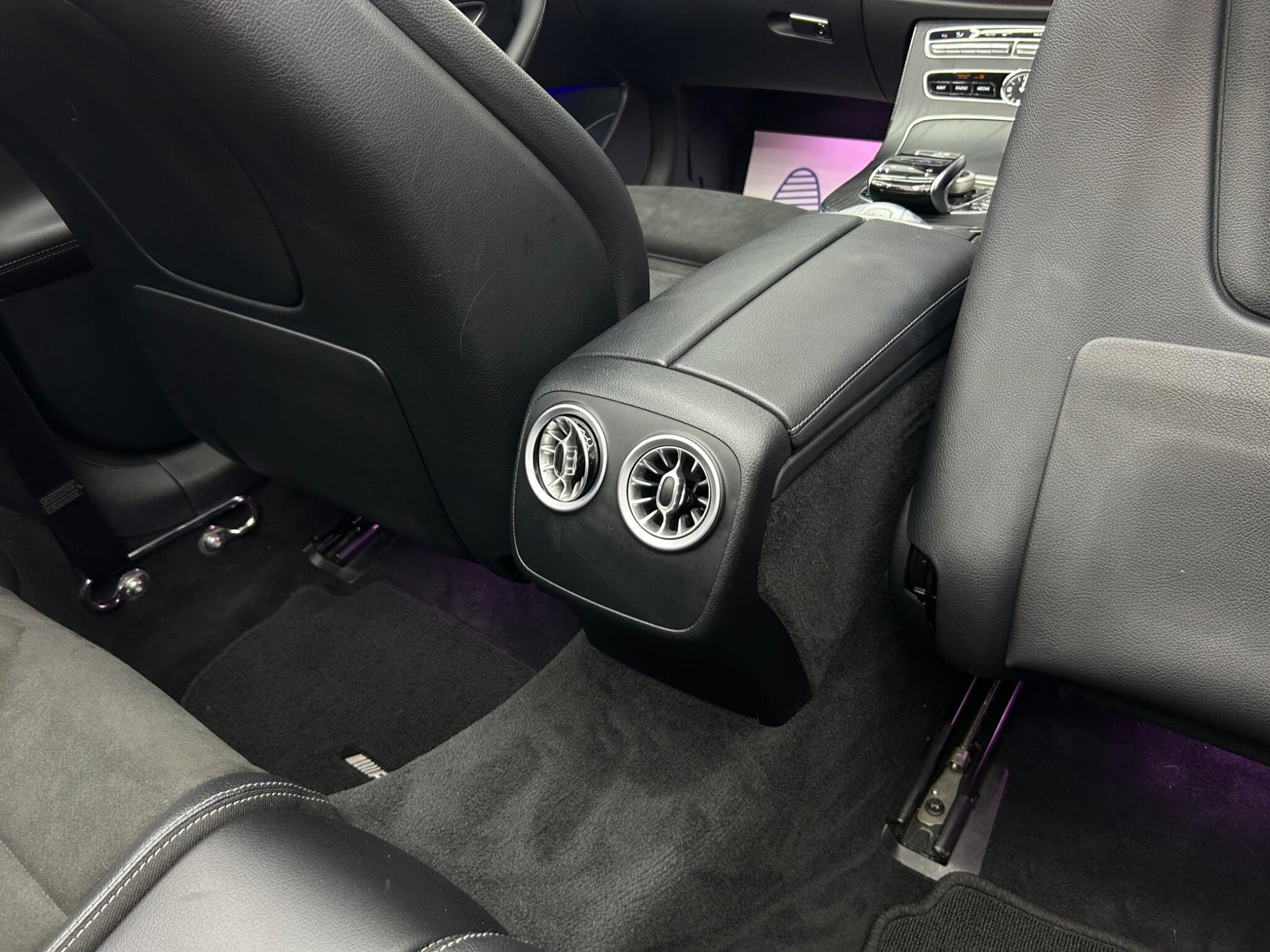 Mercedes-Benz E Class view 17