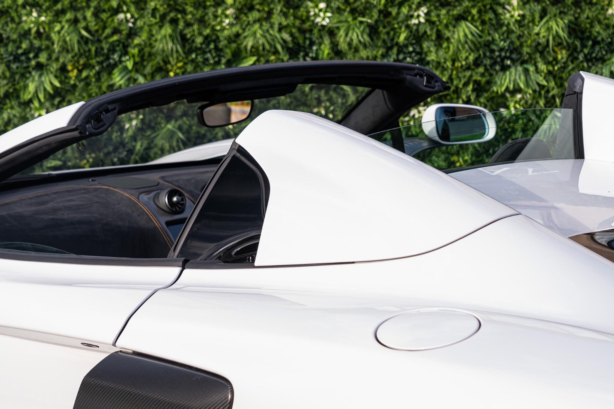 Mclaren 675LT view 14