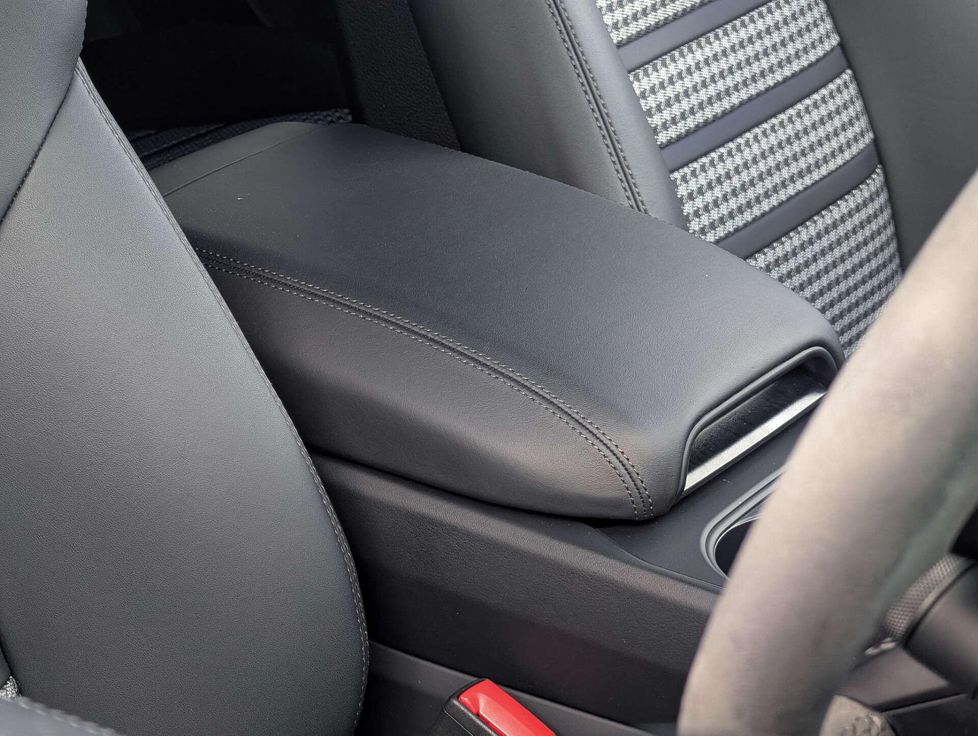 Porsche Cayenne view 47
