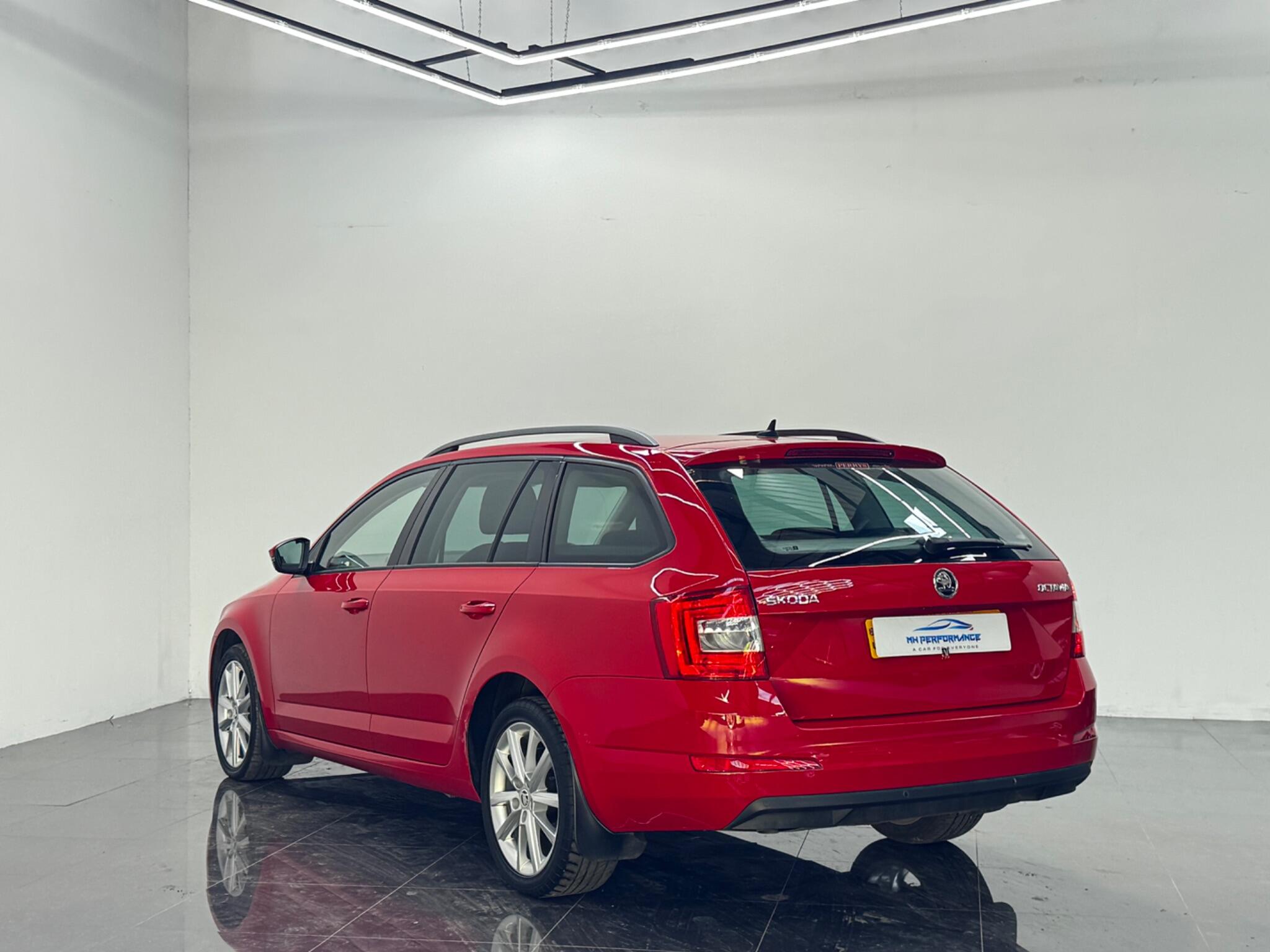 Skoda Octavia view 45