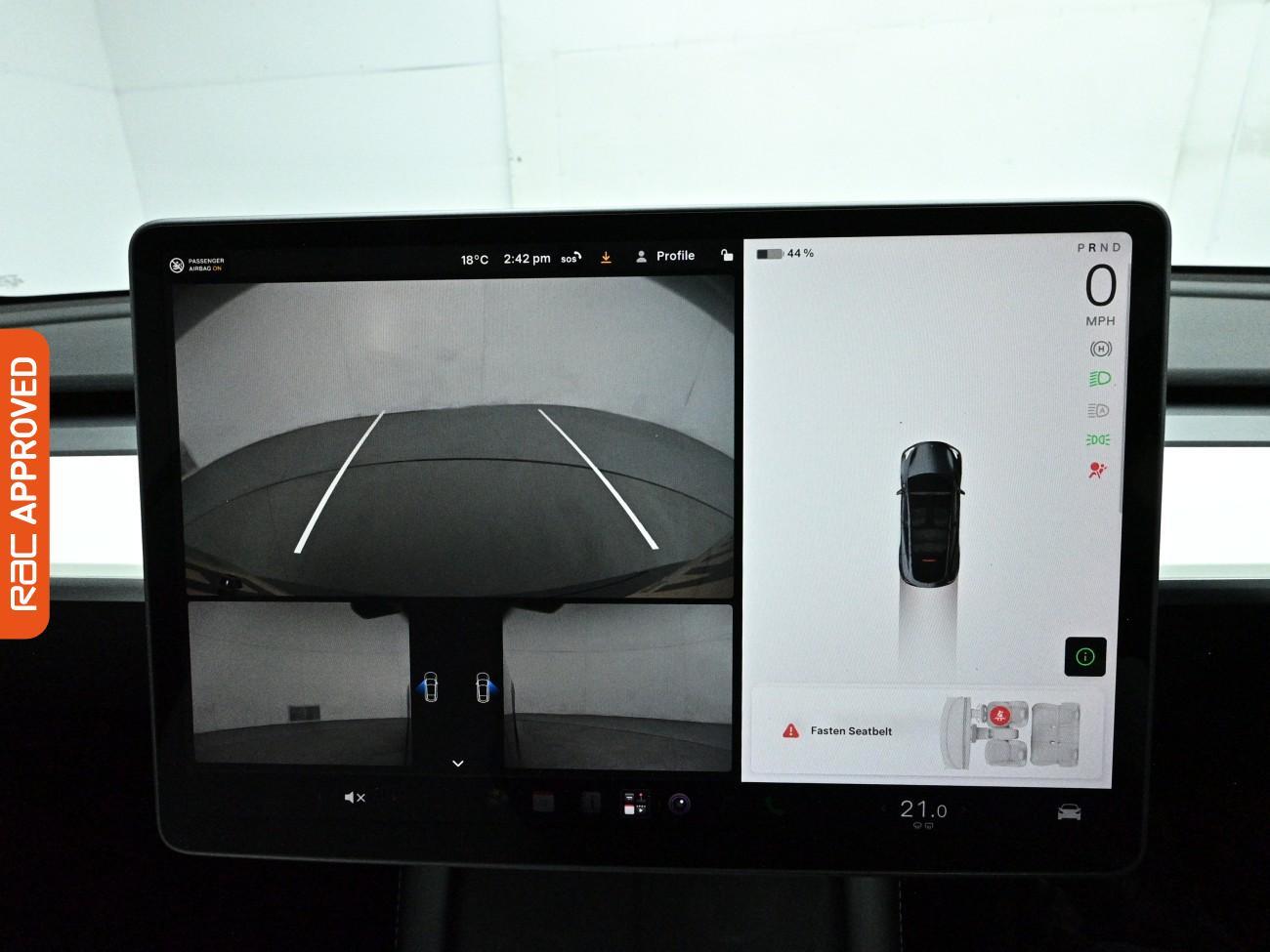 Tesla Model Y view 16
