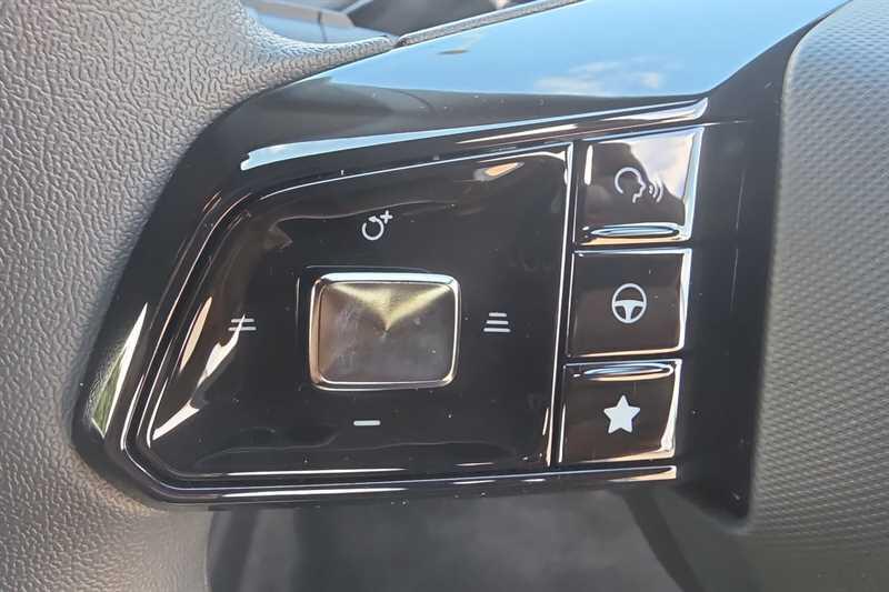 MG MG3 view 21