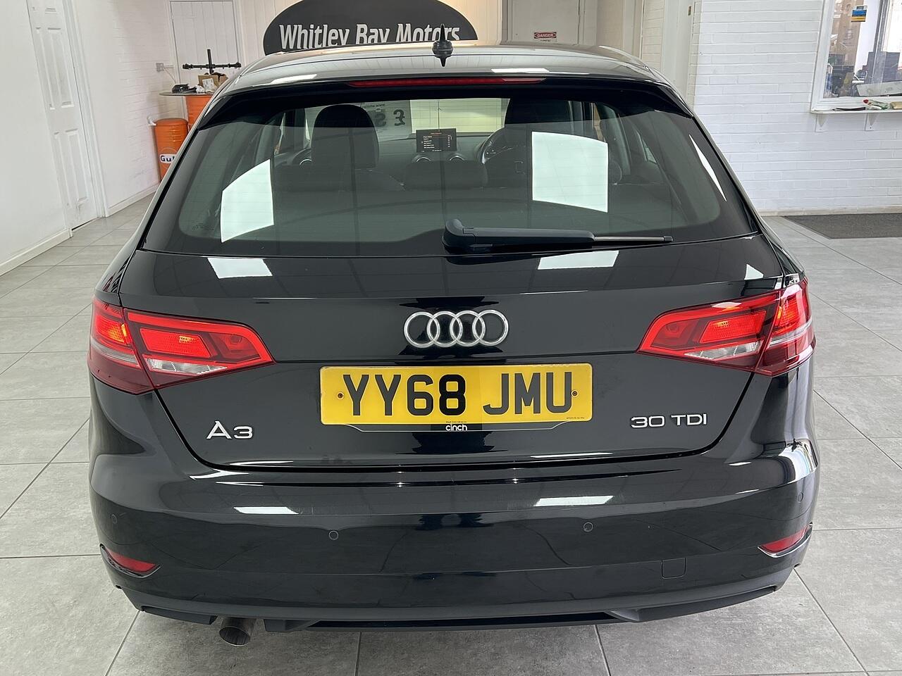 Audi A3 view 4