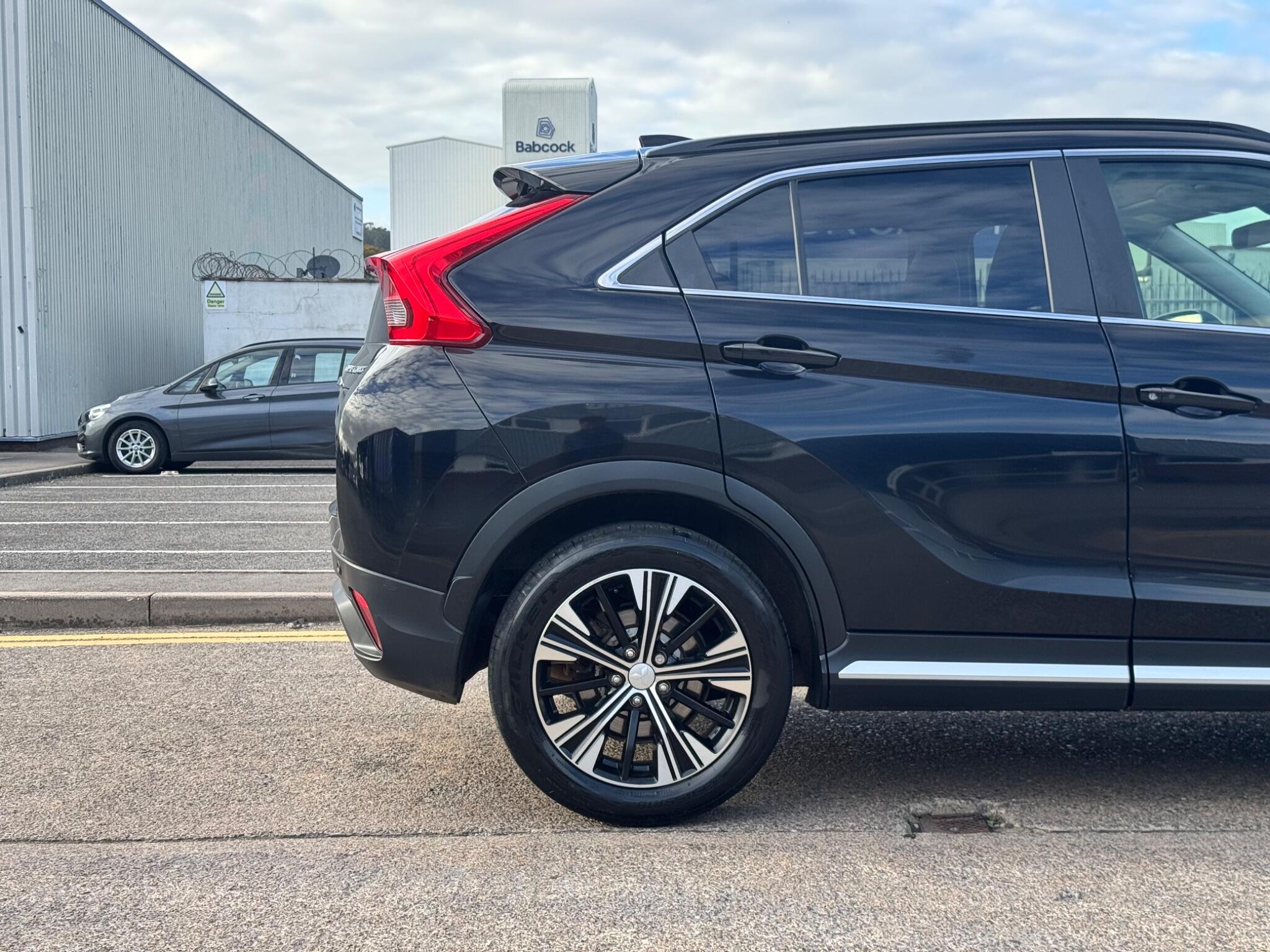 Mitsubishi Eclipse Cross view 47