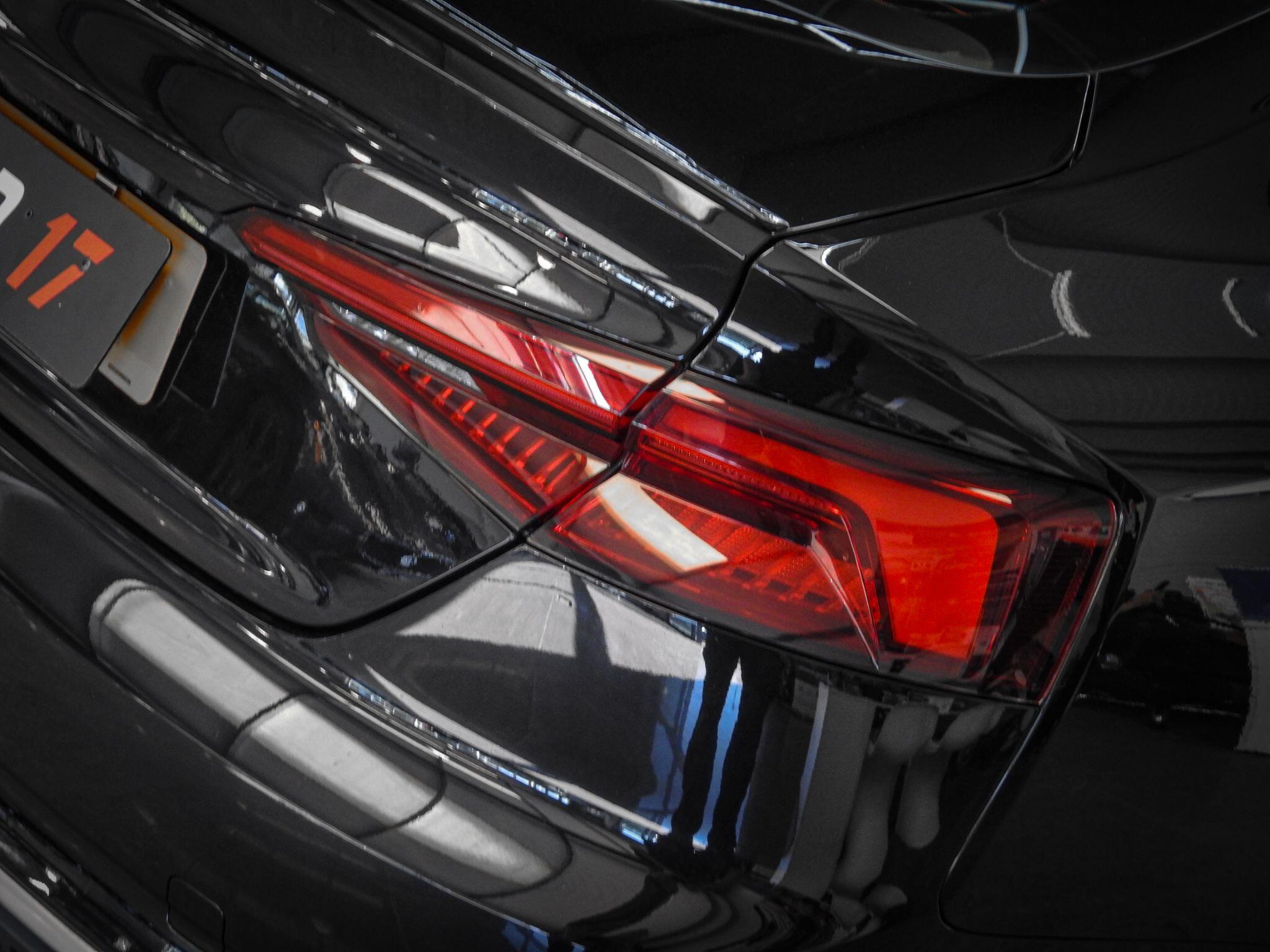 Audi S5 view 18