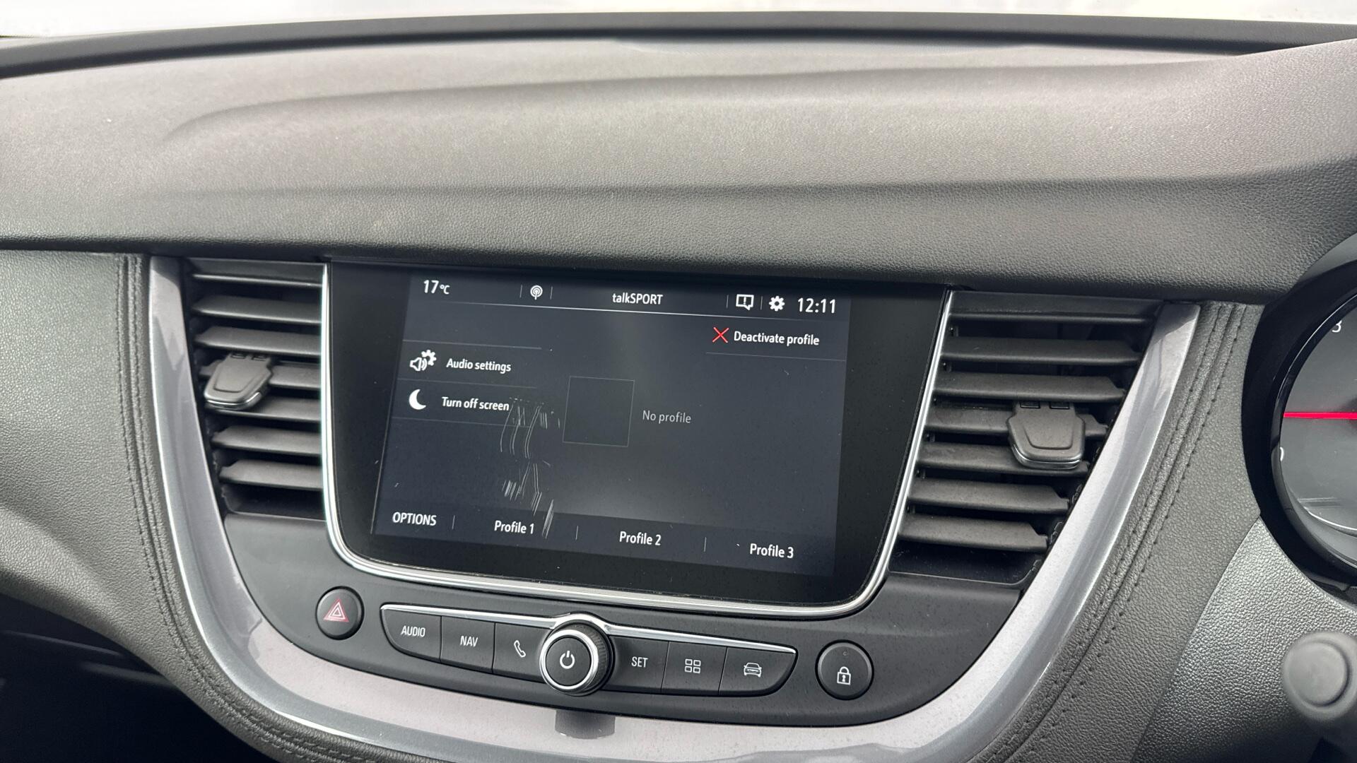 Vauxhall Grandland X view 40