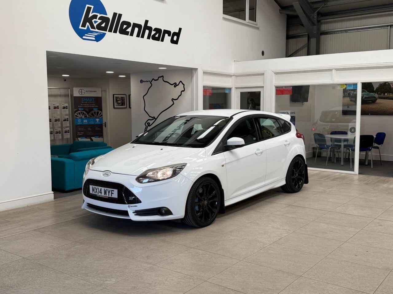 Ford Focus view 19