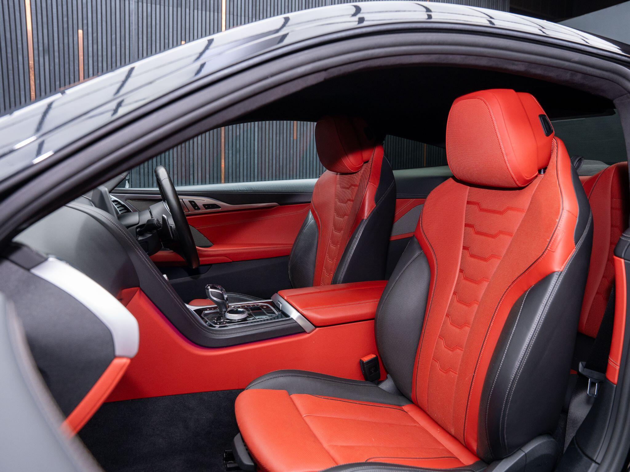 BMW 8 Series view 41