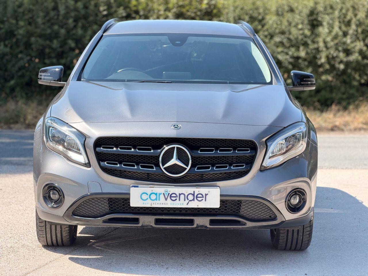 Mercedes-Benz Gla view 9