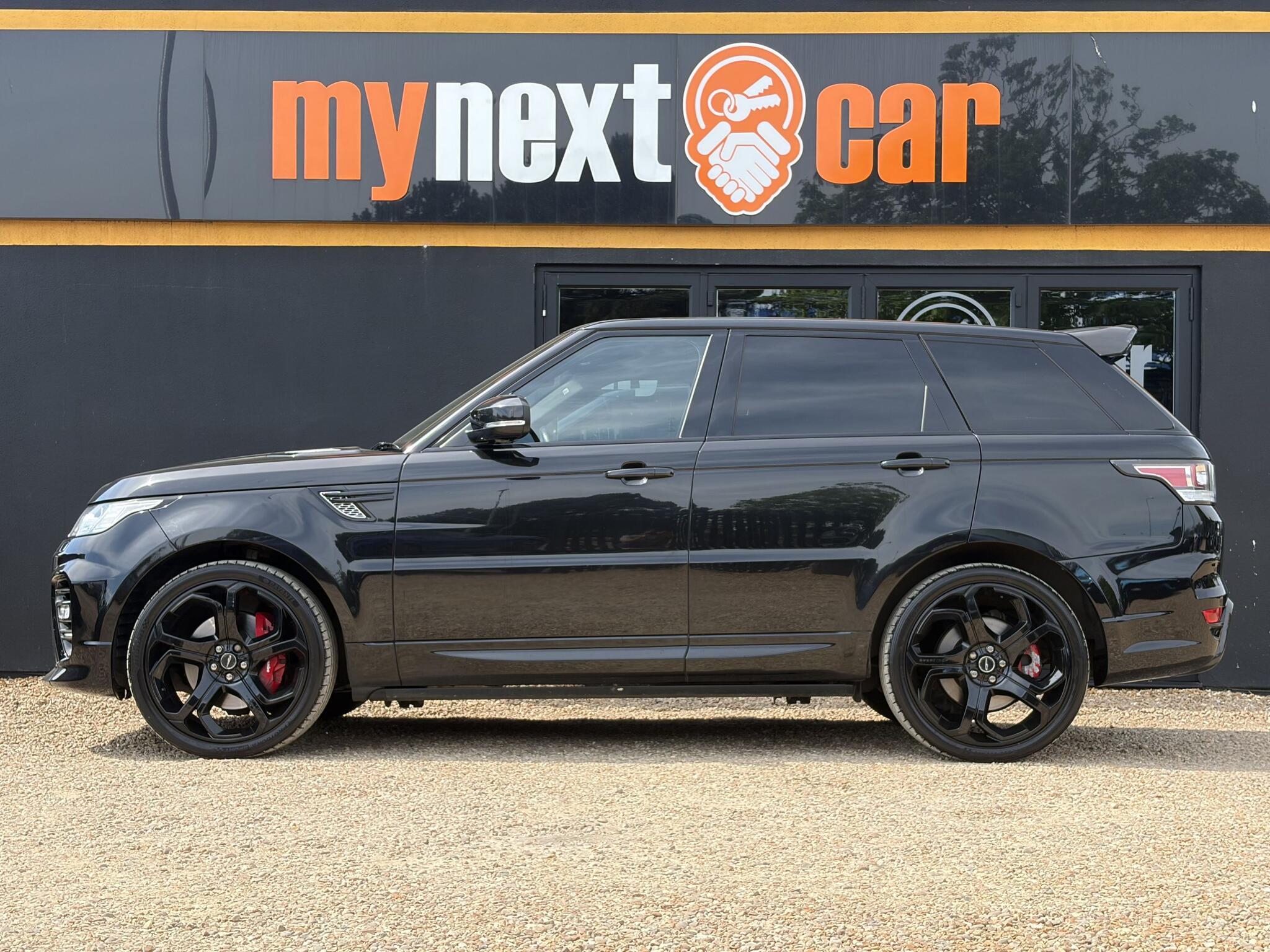 Land Rover Range Rover Sport view 6