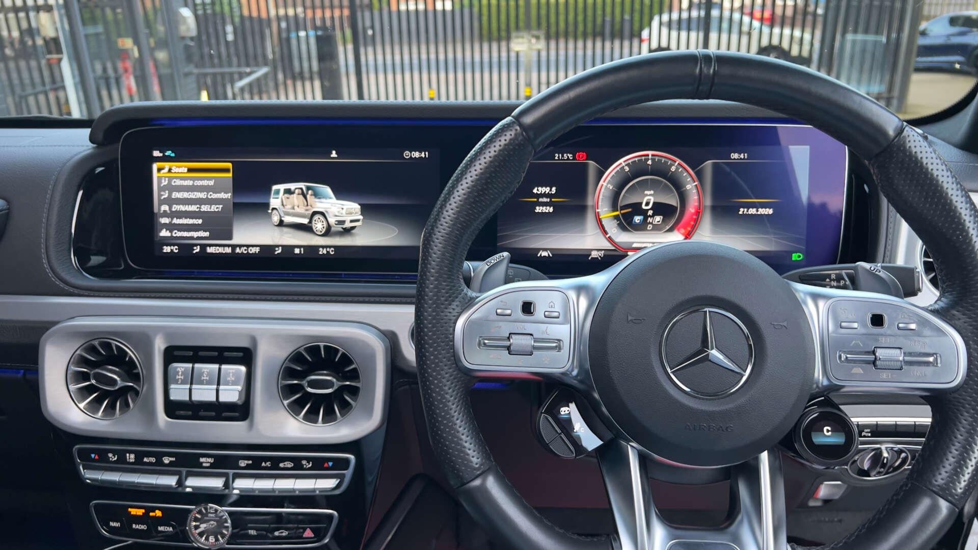 Mercedes-Benz G Class view 9