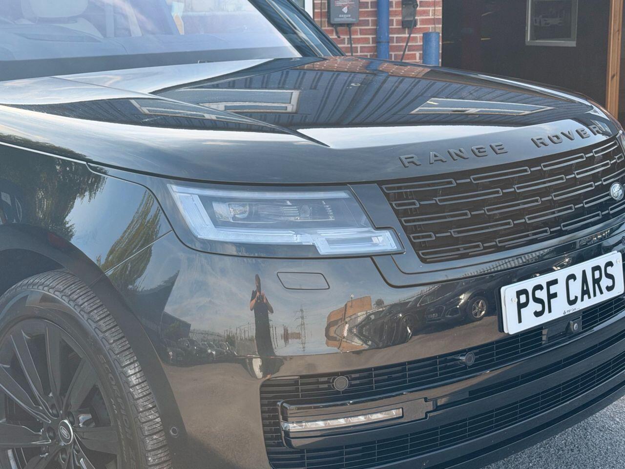 Land Rover Range Rover view 15