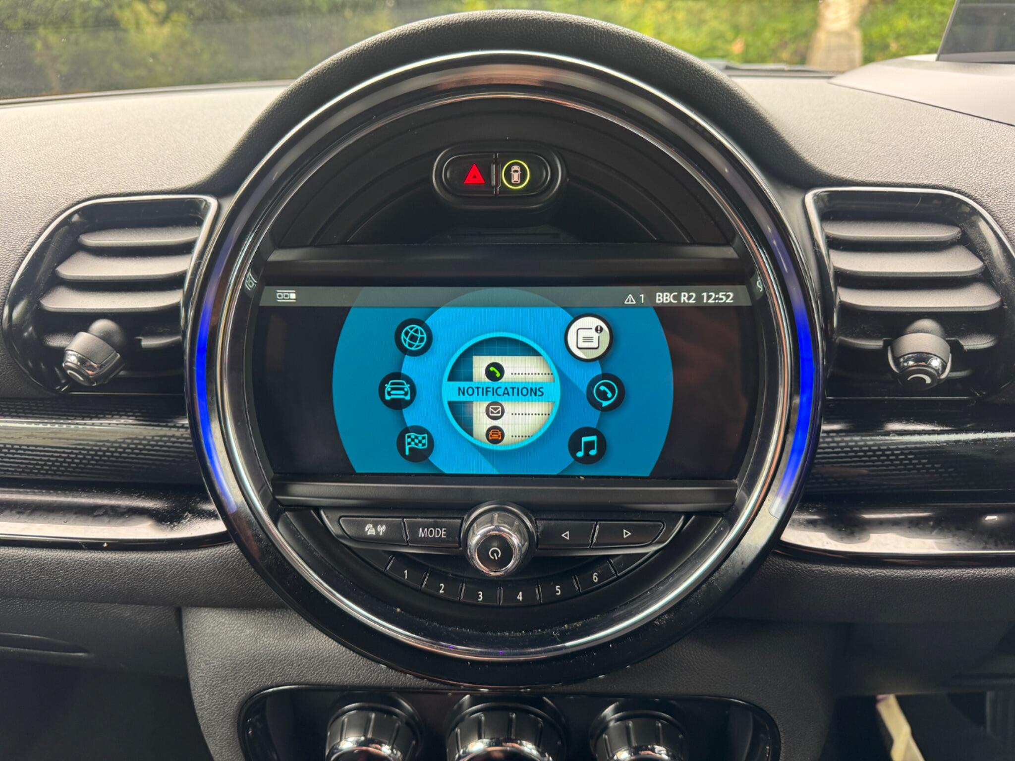Mini Clubman view 82
