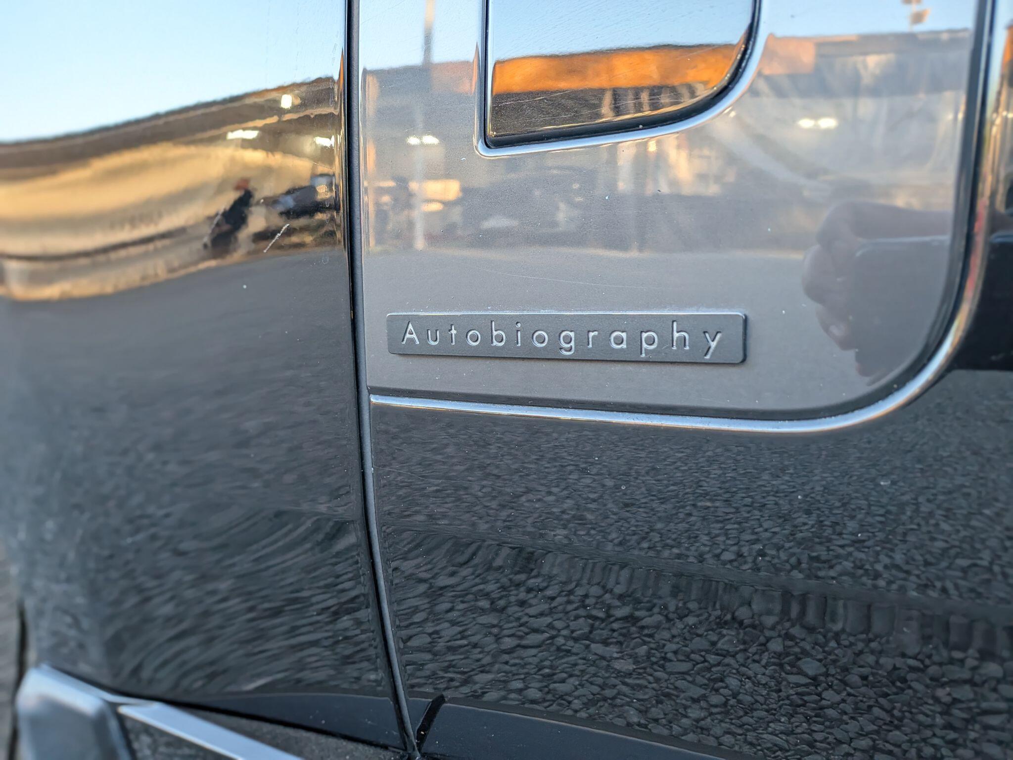 Land Rover Range Rover view 19
