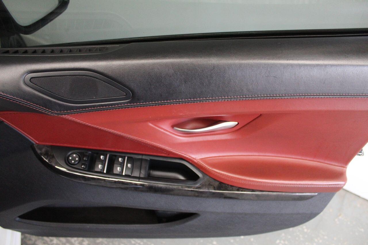 BMW 6 Series view 50