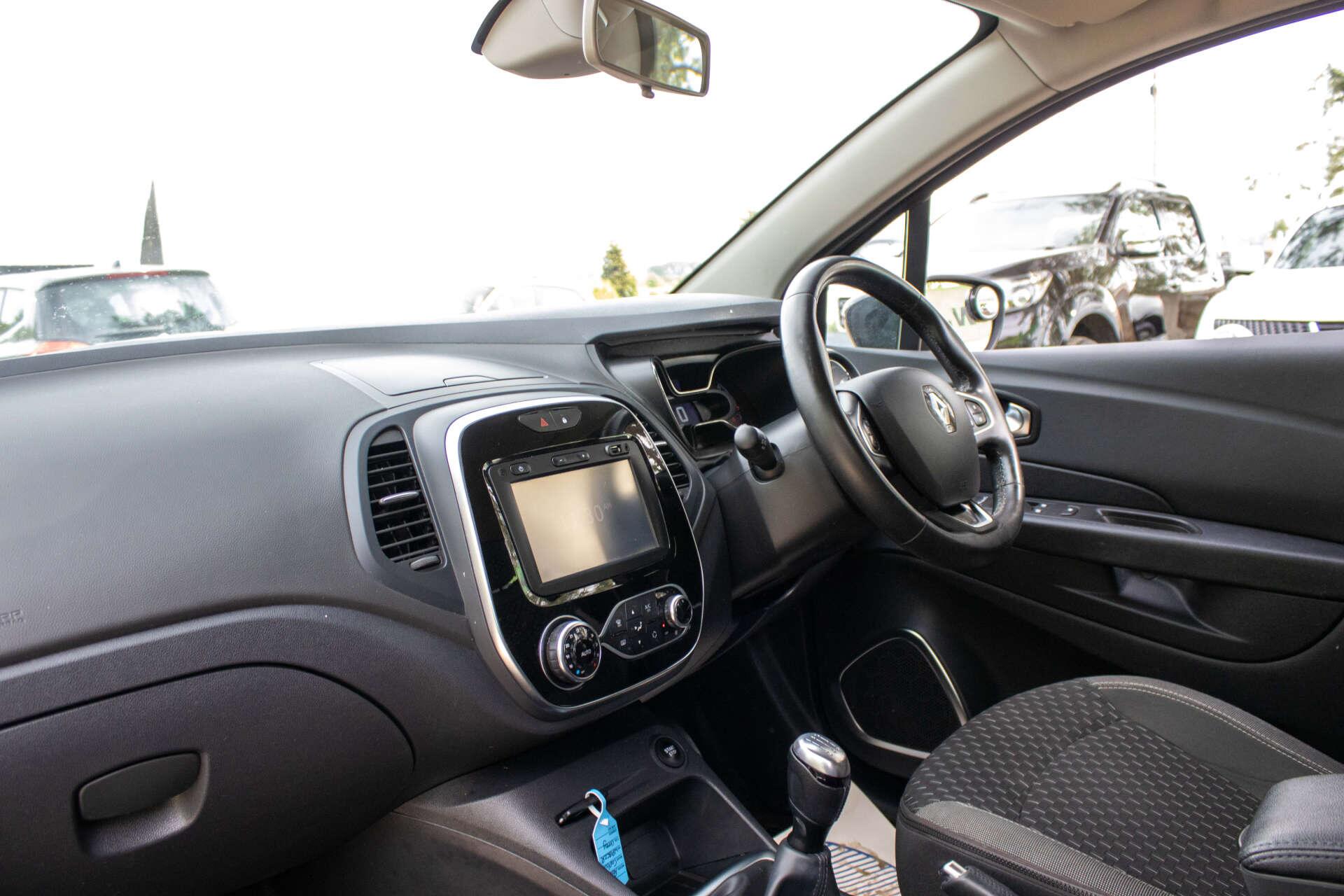 Renault Captur view 14
