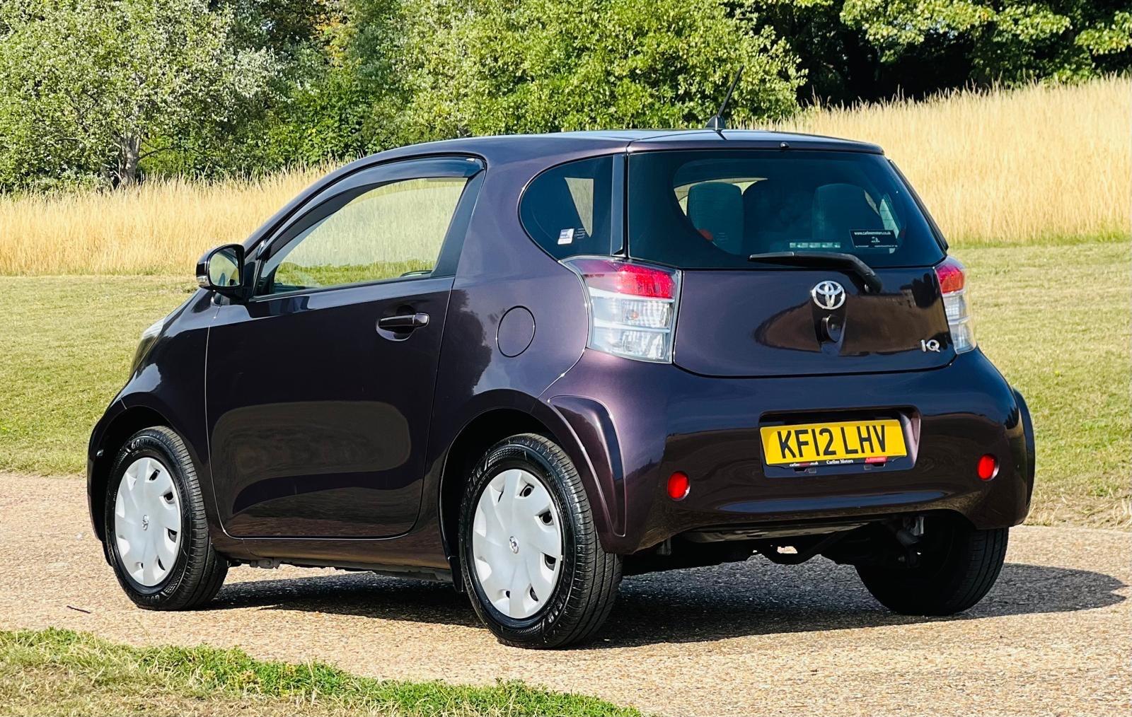 2012 Toyota iQ image 9