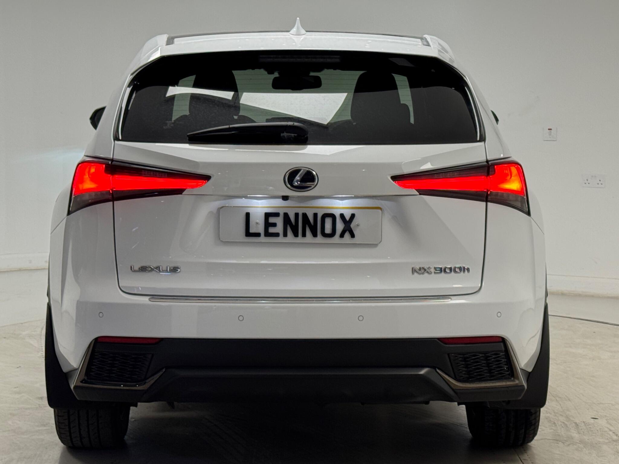 Lexus NX view 5