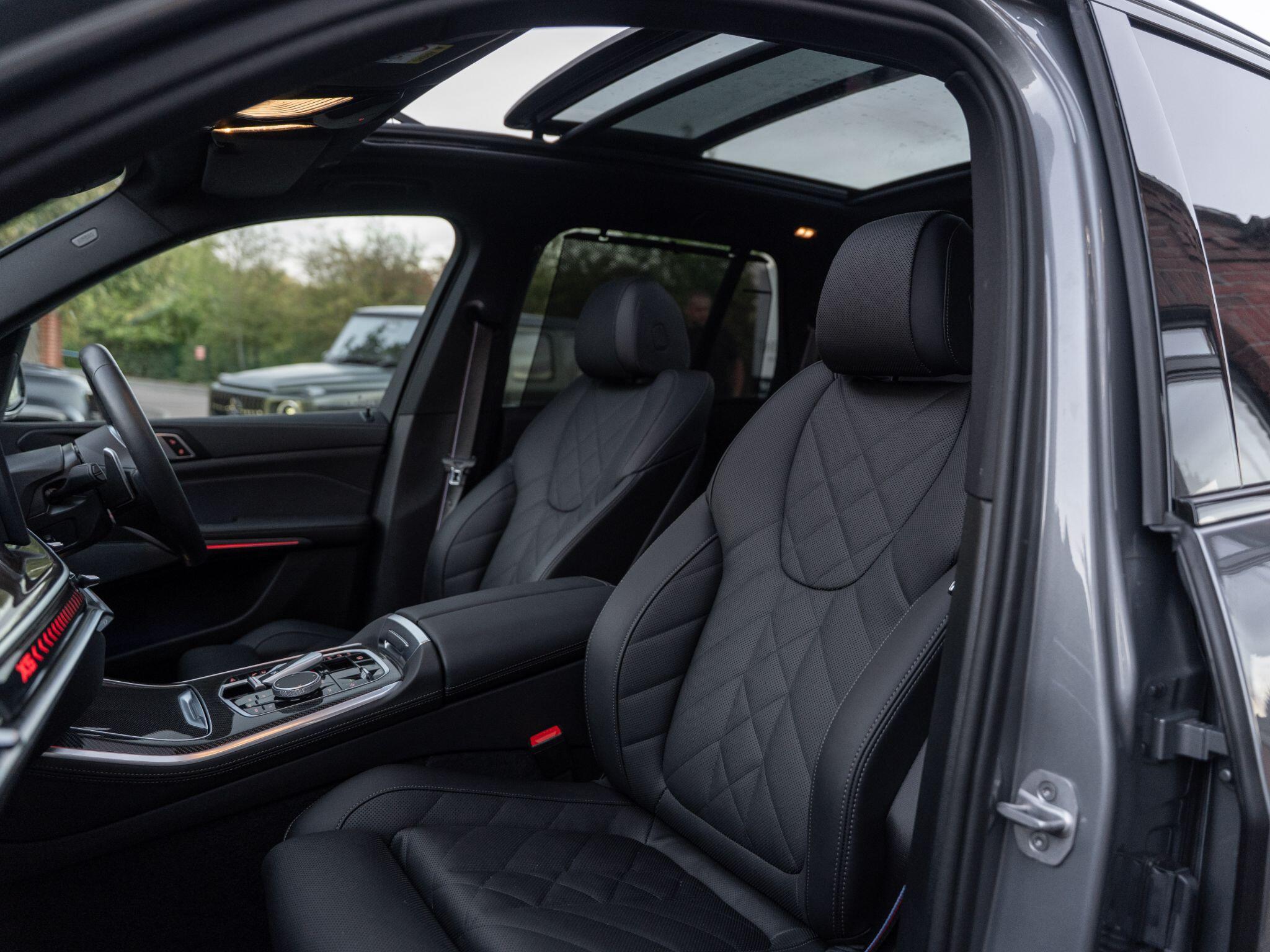 BMW X5 view 41