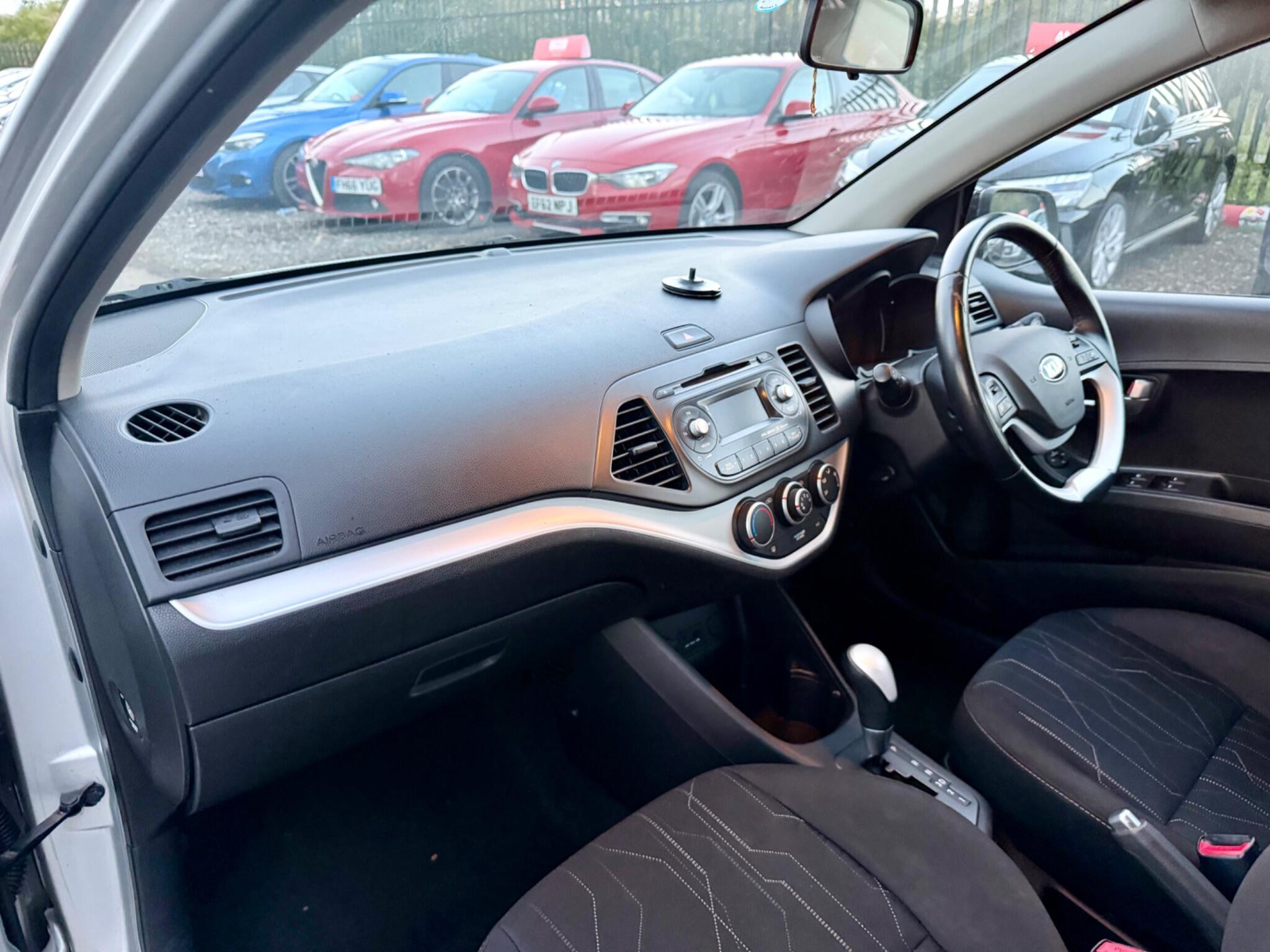 Kia Picanto view 23