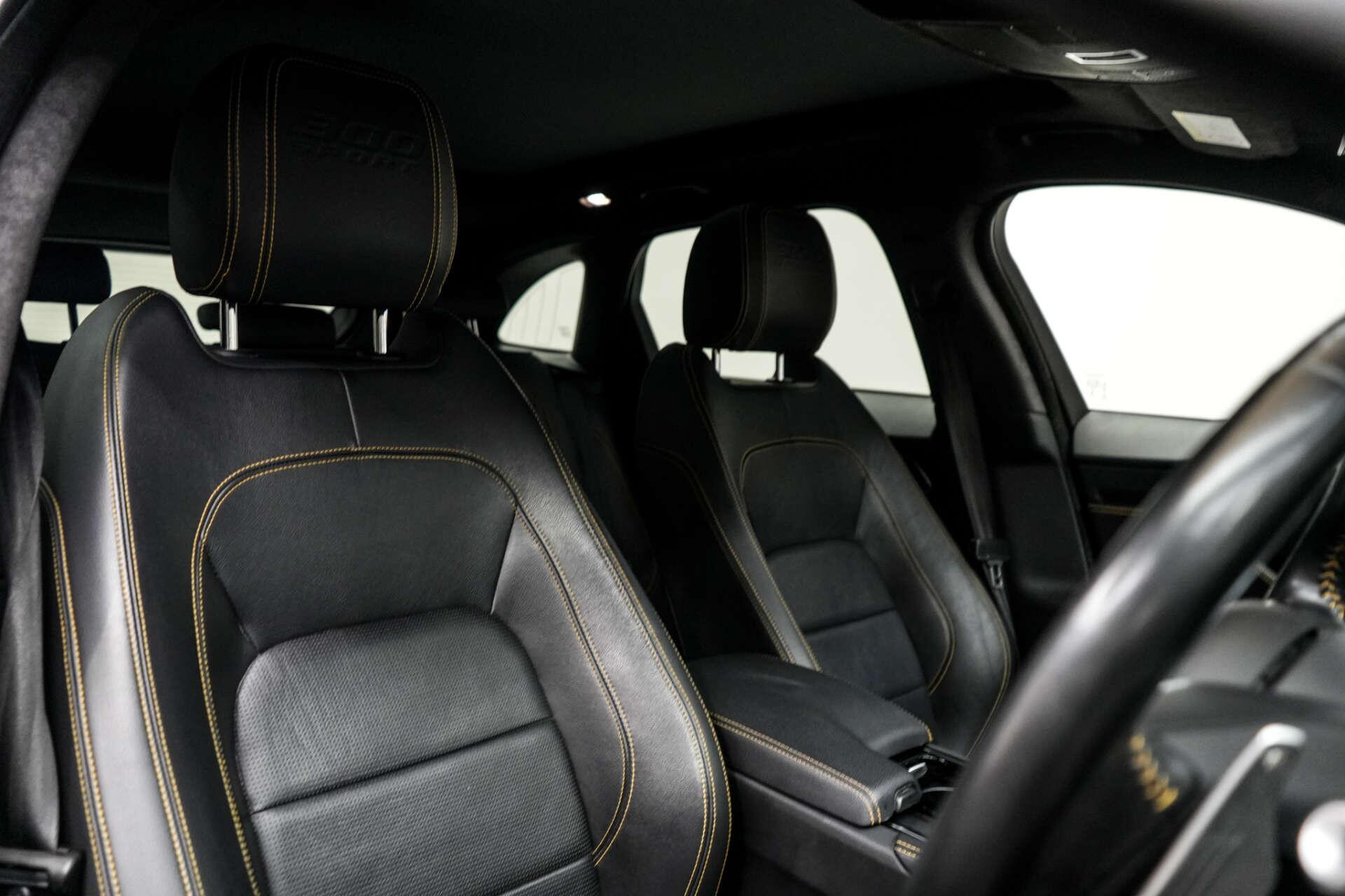 Jaguar F-Pace view 14