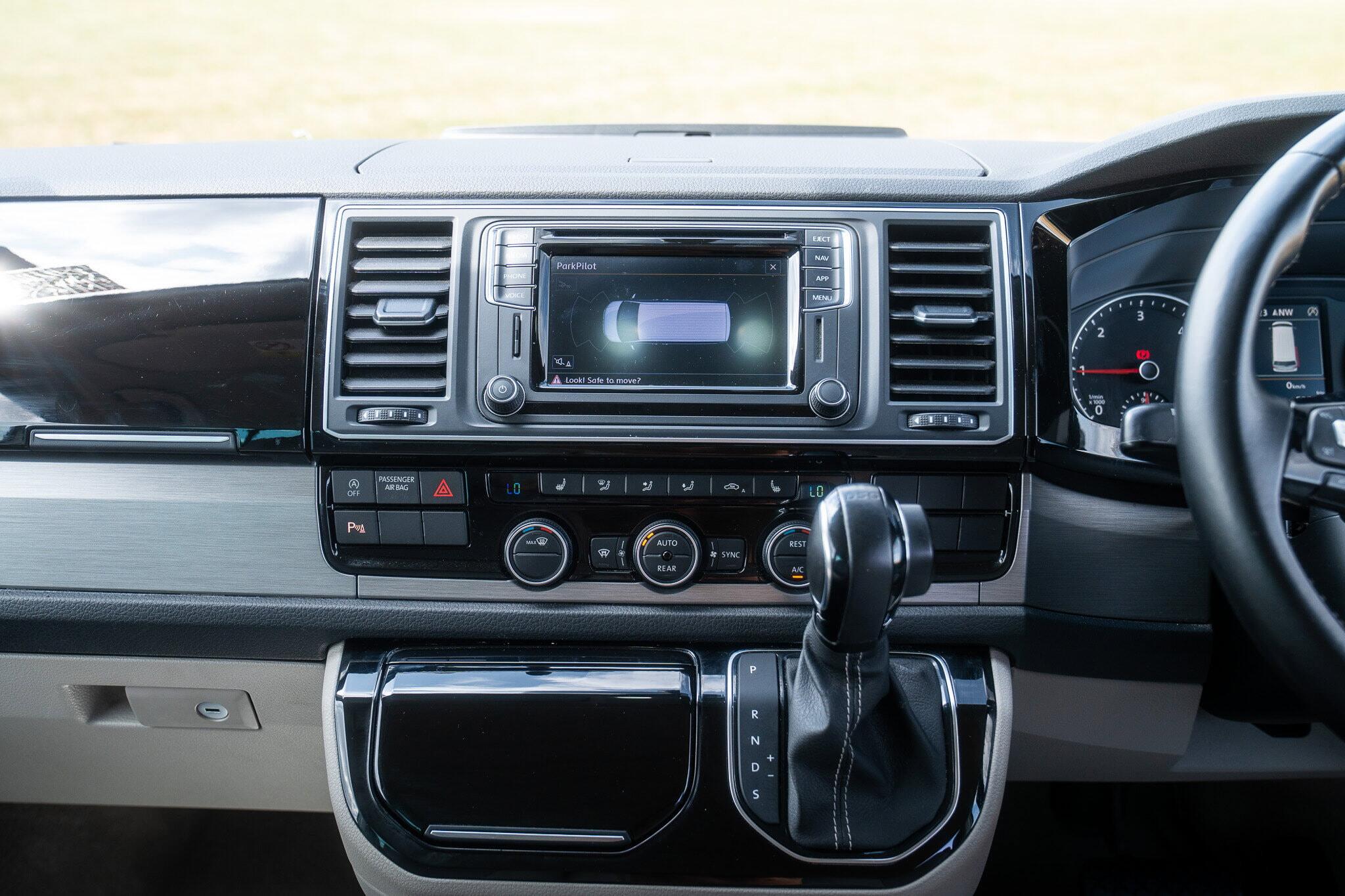 Volkswagen California view 37