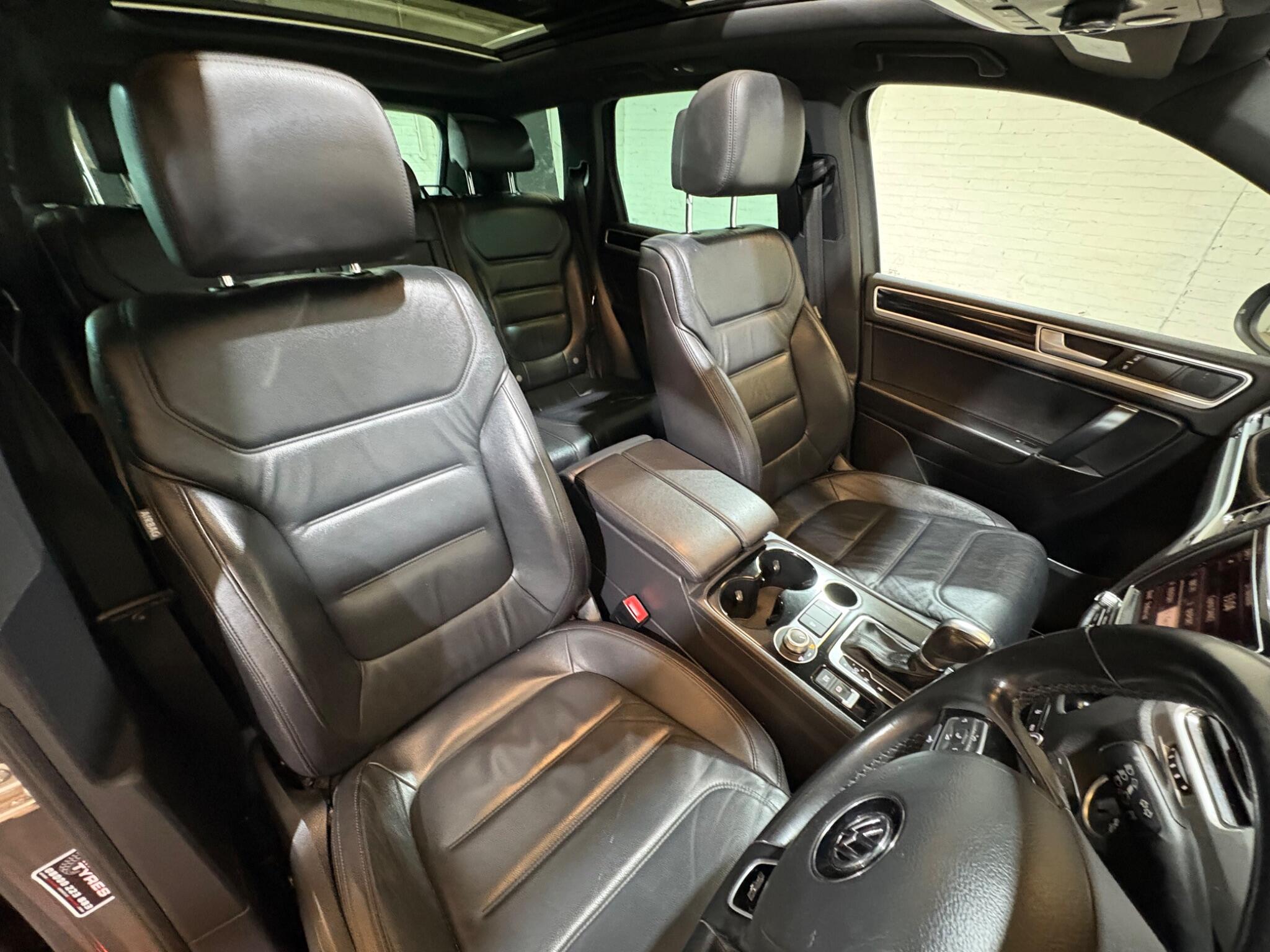 Volkswagen Touareg view 77