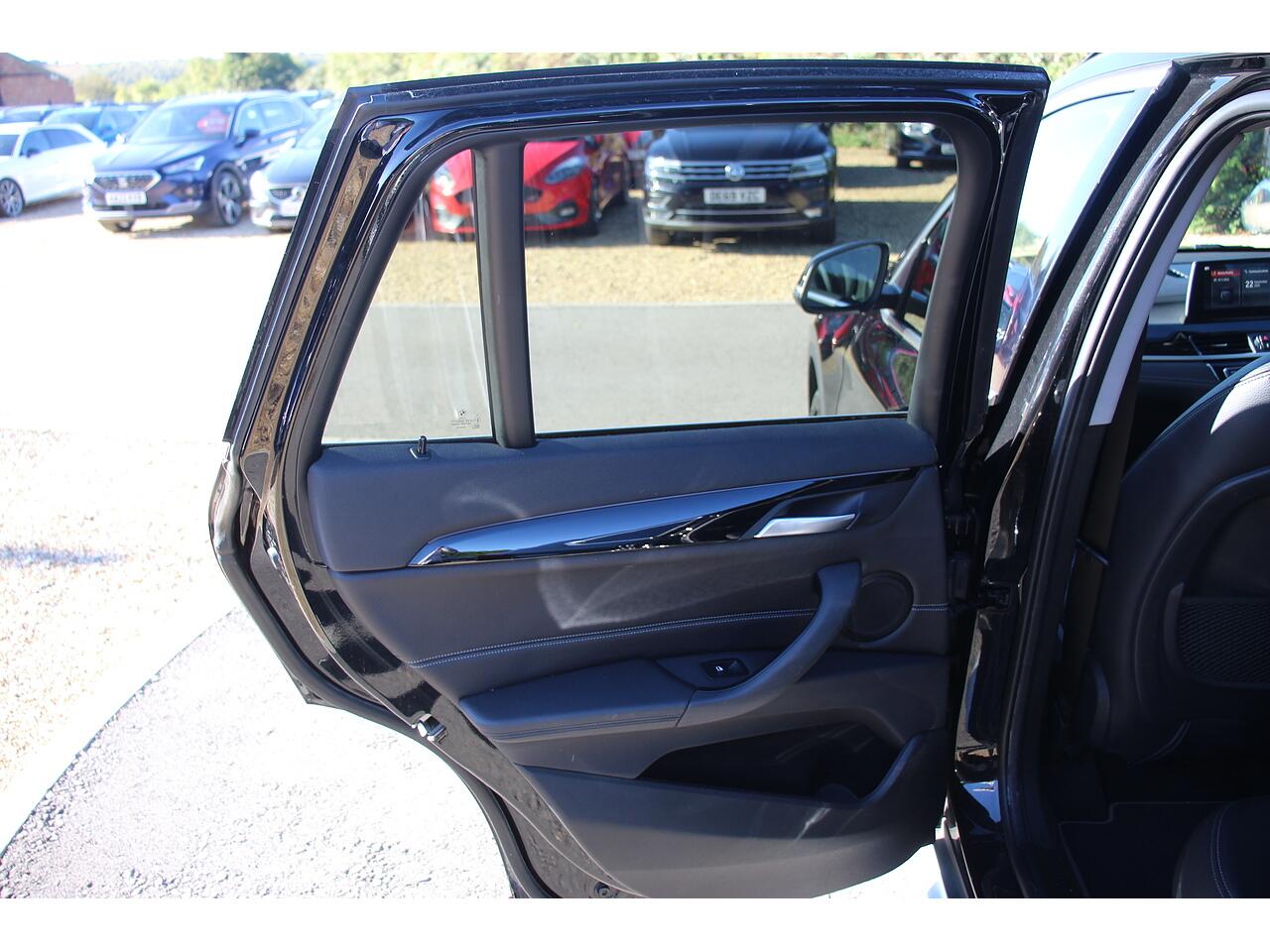 BMW X1 view 41