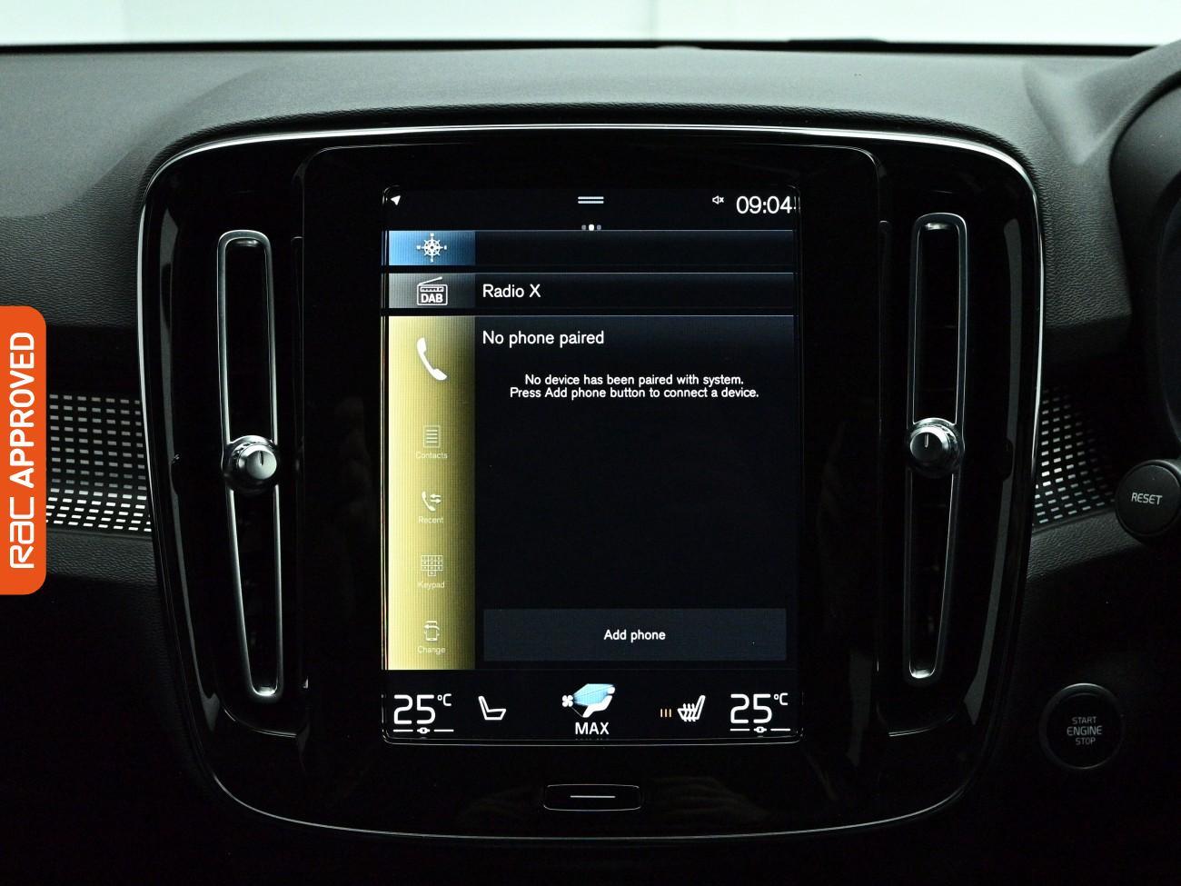 Volvo XC40 view 15