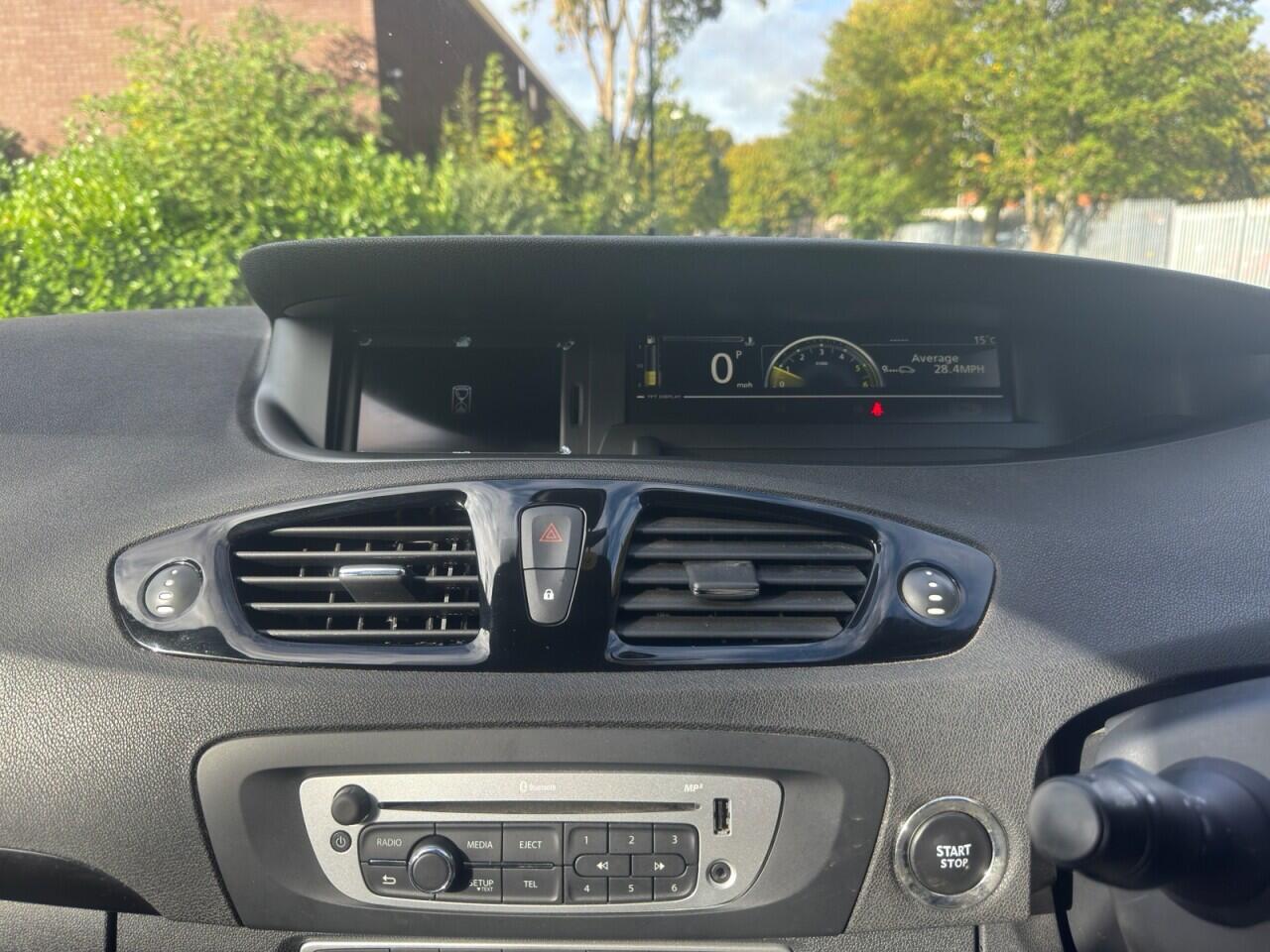 Renault Grand Scenic view 20