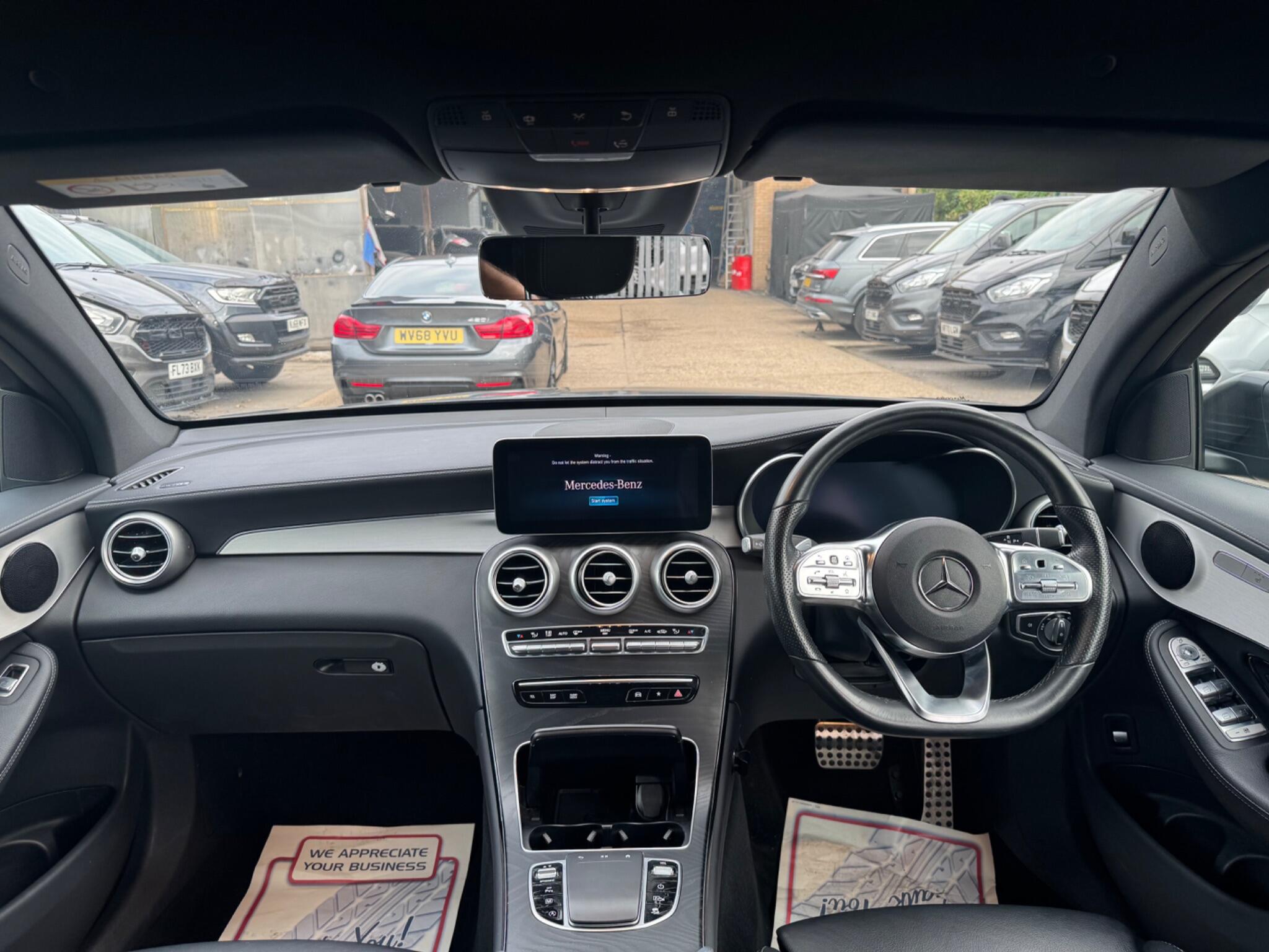 Mercedes-Benz GLC view 11