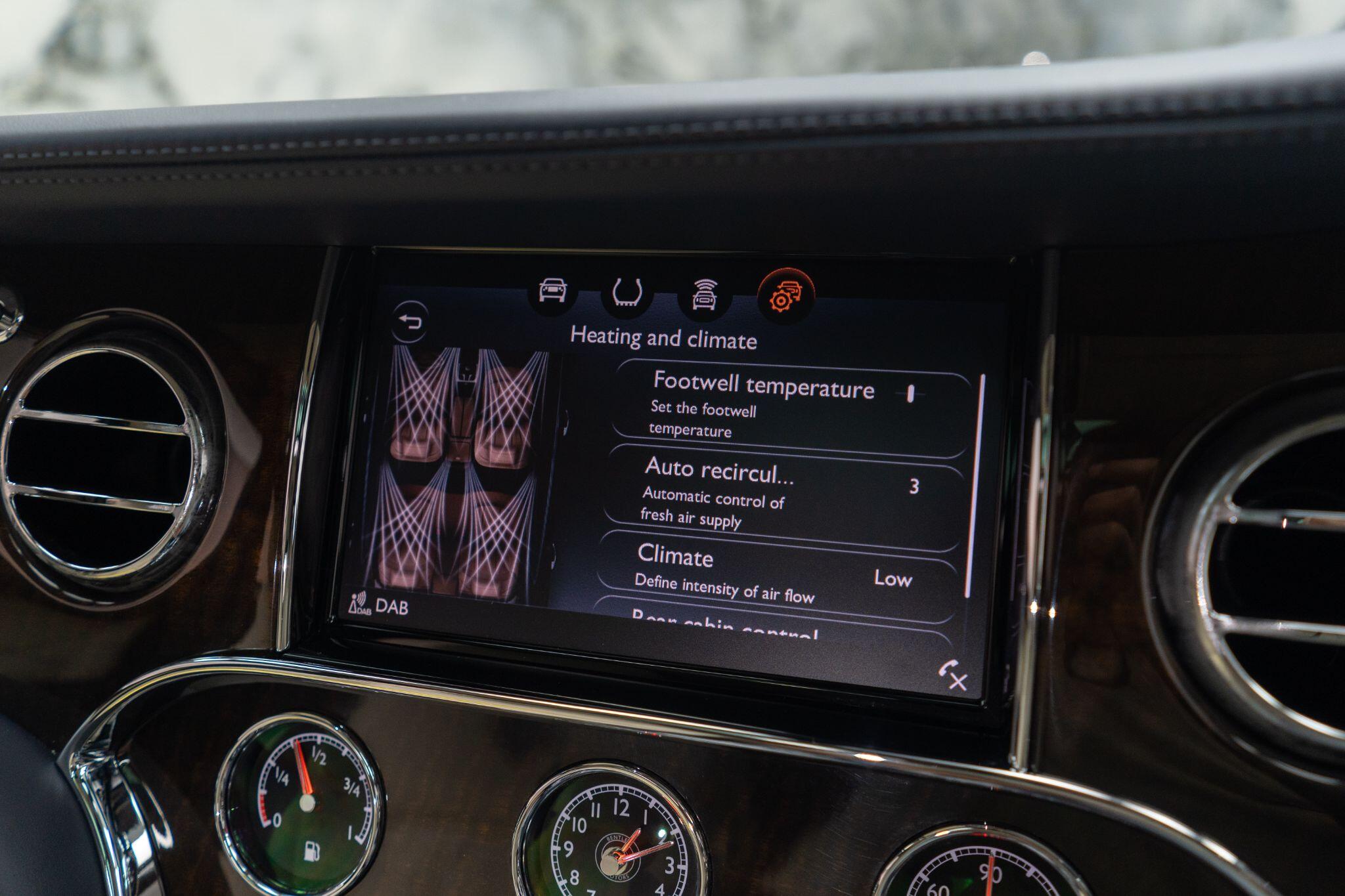 Bentley Mulsanne view 41