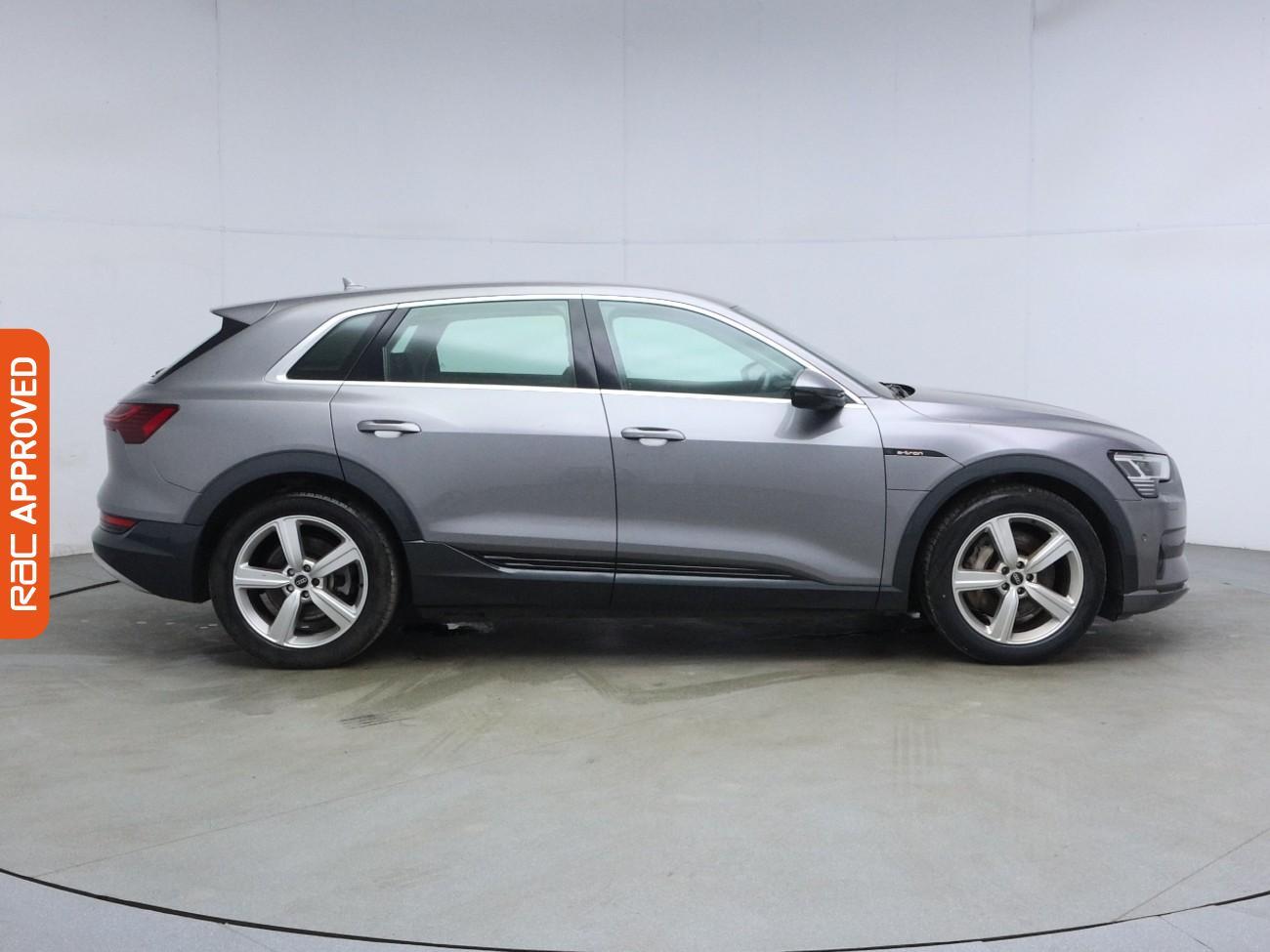Audi E-Tron view 7