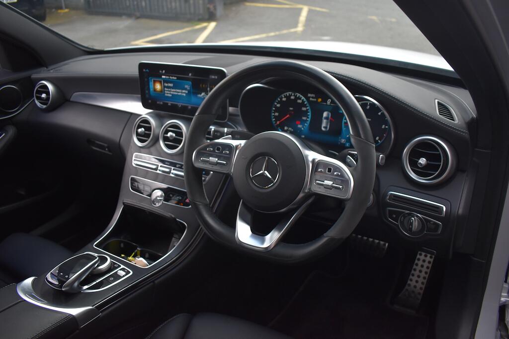 Mercedes-Benz C Class view 10