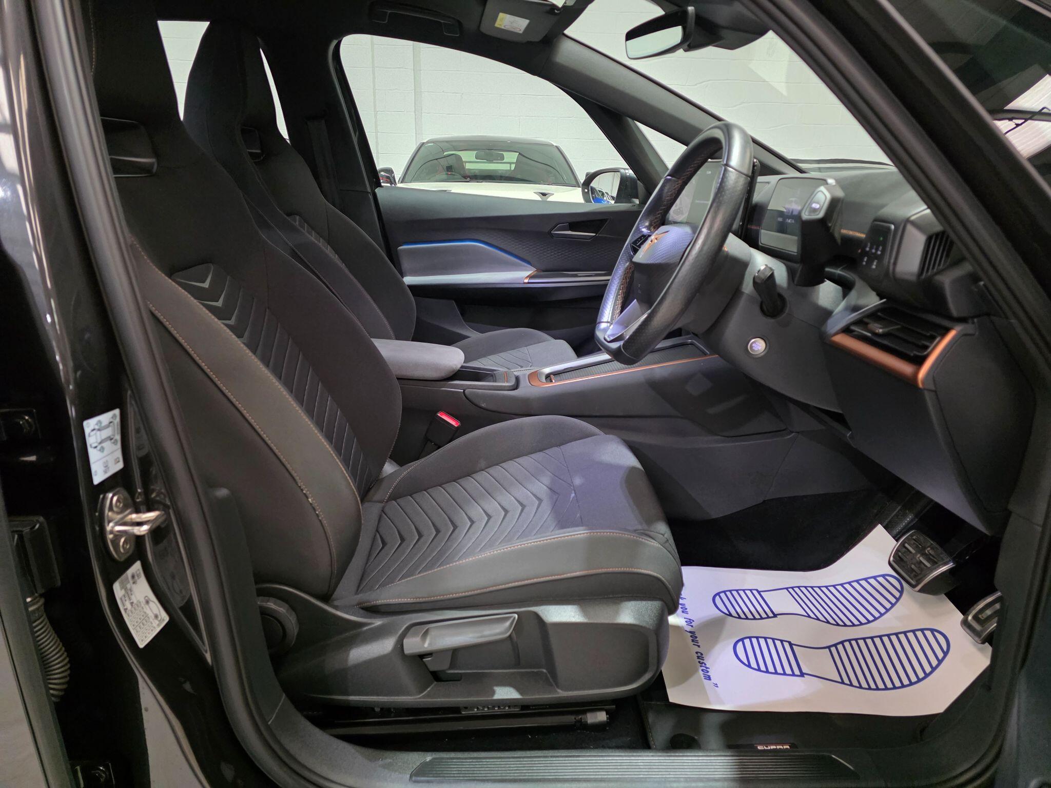 Cupra Born view 6