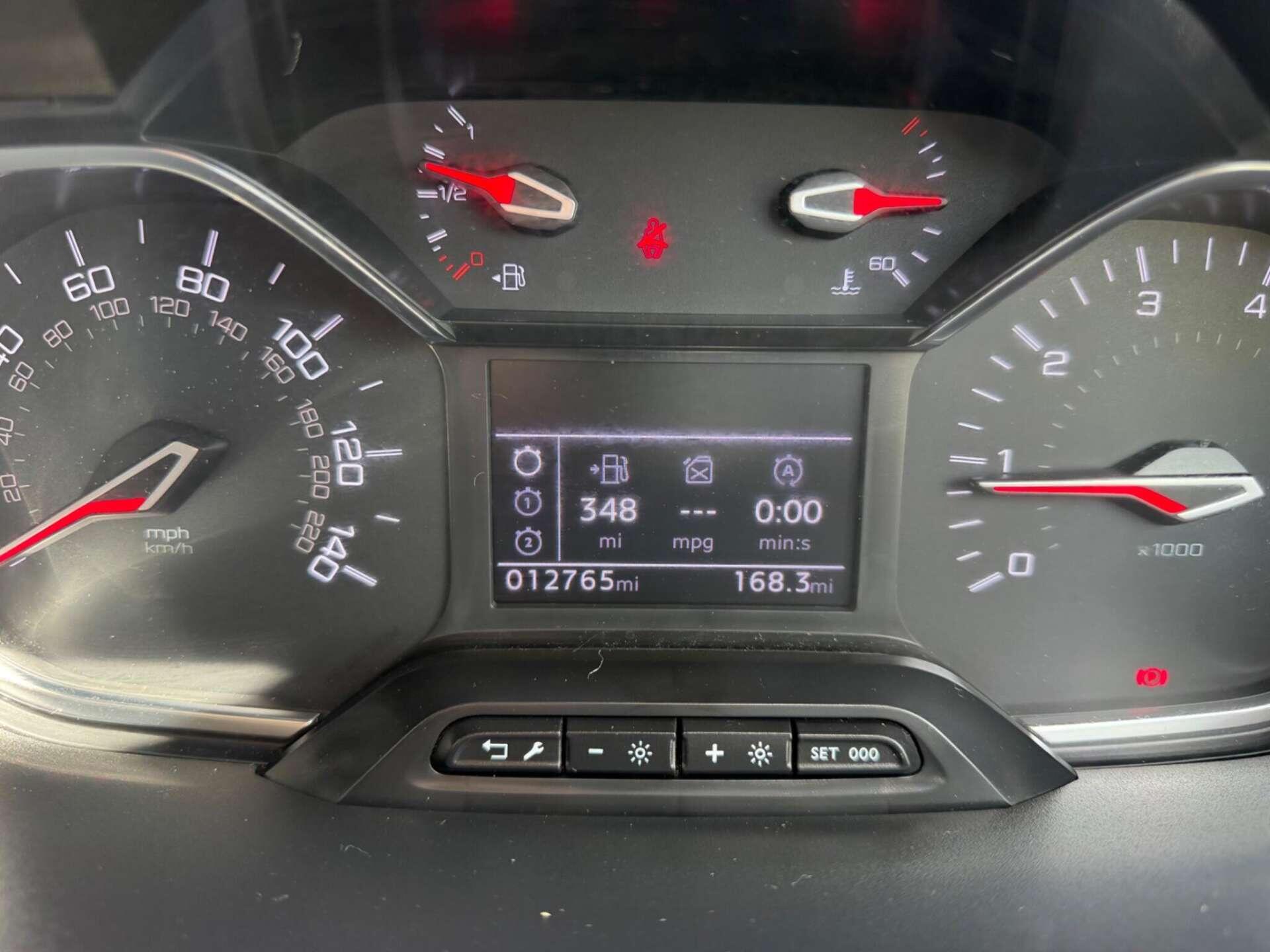 Peugeot Partner view 14