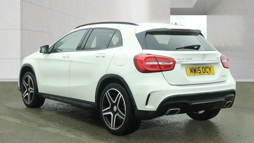 Mercedes-Benz Gla view 8